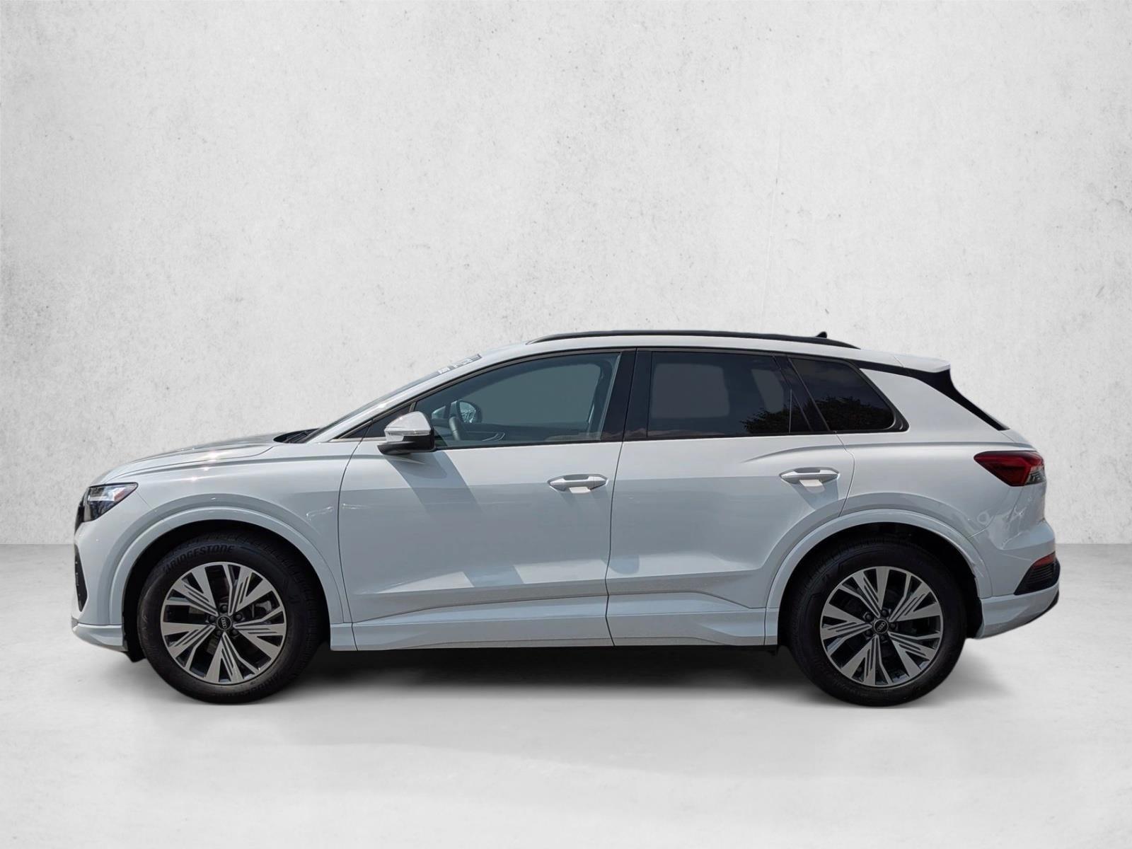 Thumbnail: 2025 Audi Q4 e-tron - 2