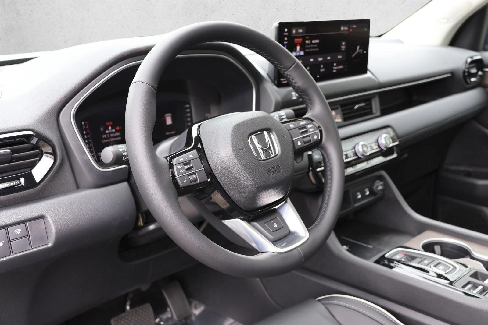 Thumbnail: 2026 Honda Pilot - 3