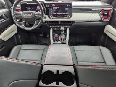 2024 GMC Canyon