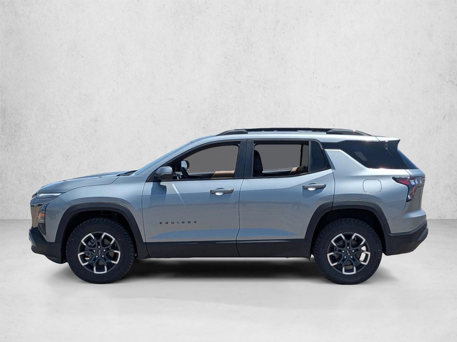 Thumbnail: 2026 Chevrolet Equinox - 2