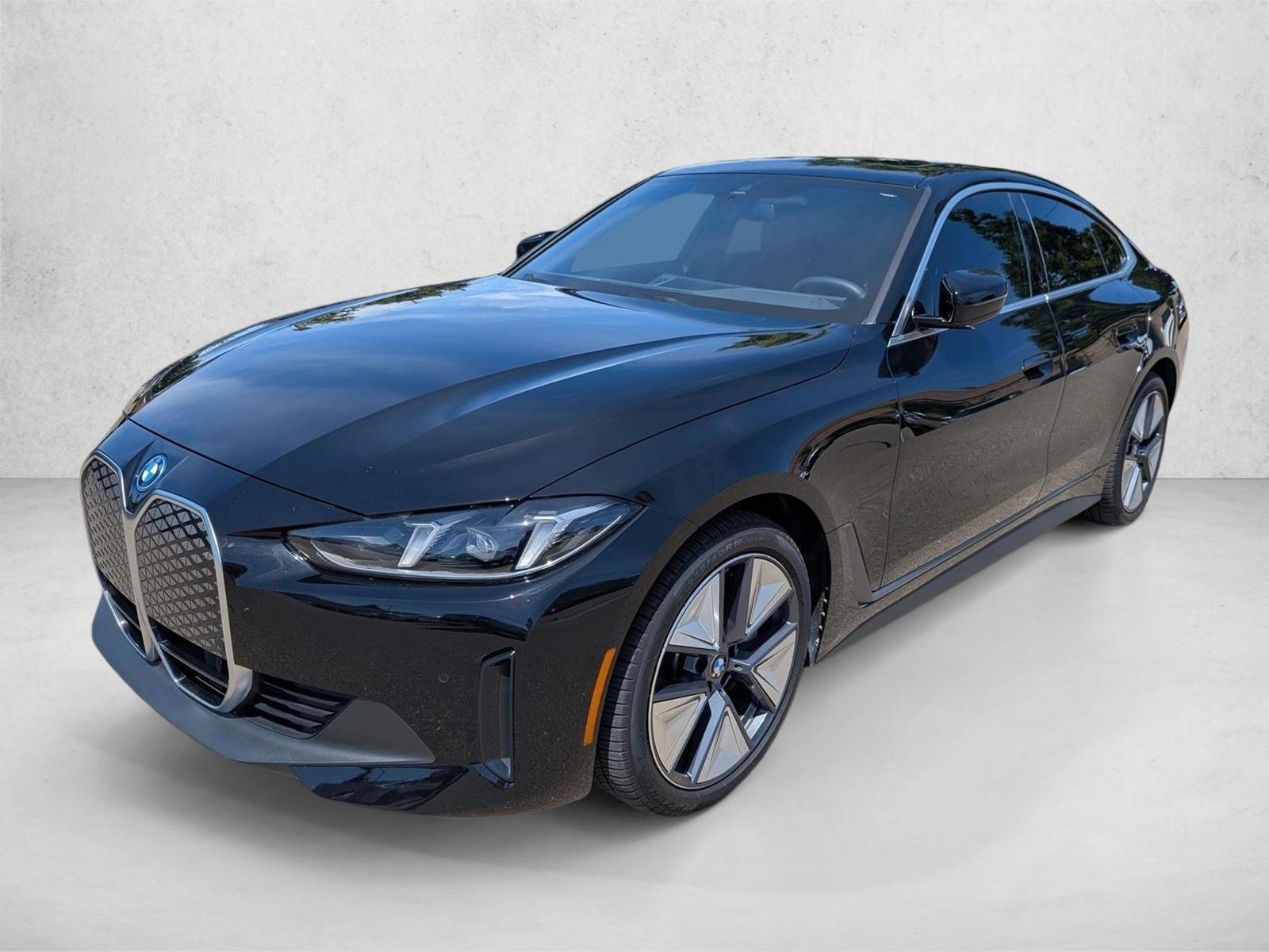 Thumbnail: 2025 BMW i4 - 1