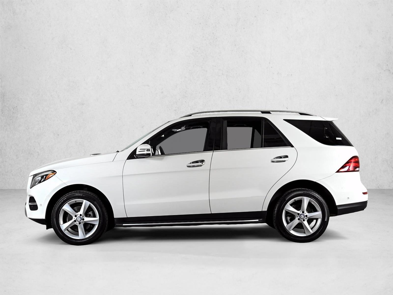 Thumbnail: 2017 Mercedes-Benz GLE - 2