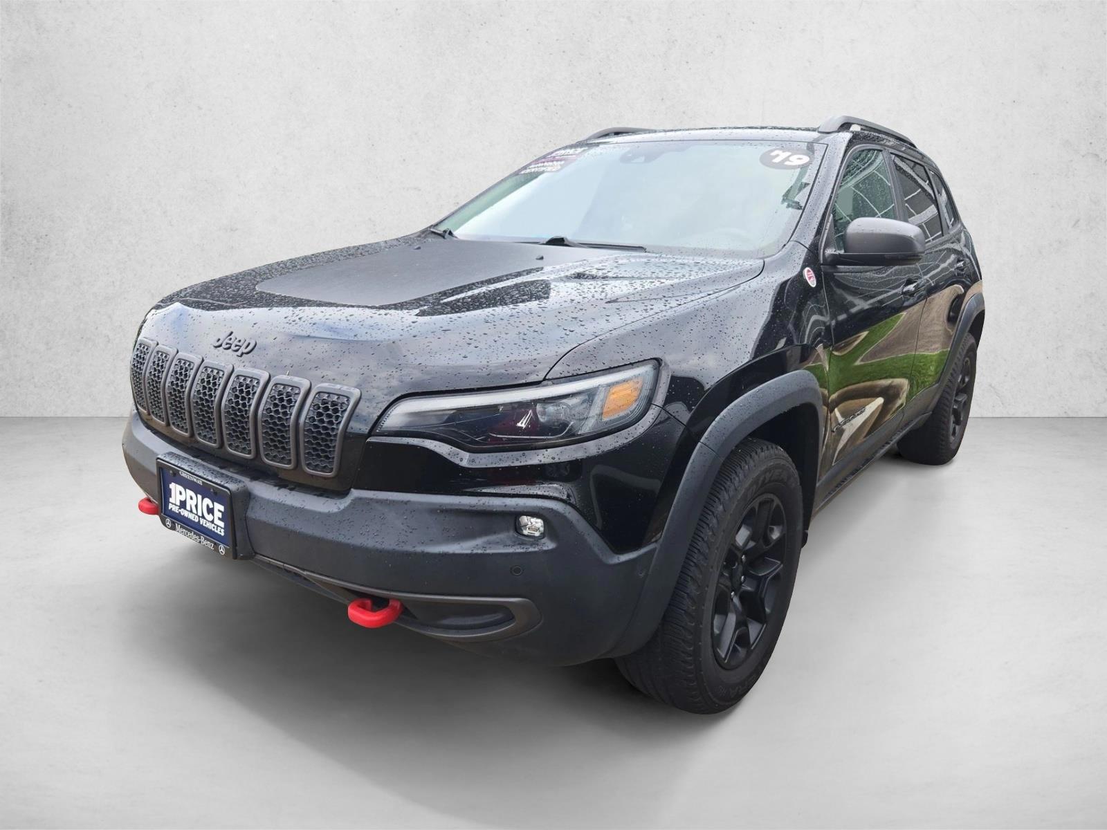 Thumbnail: 2019 Jeep Cherokee - 1