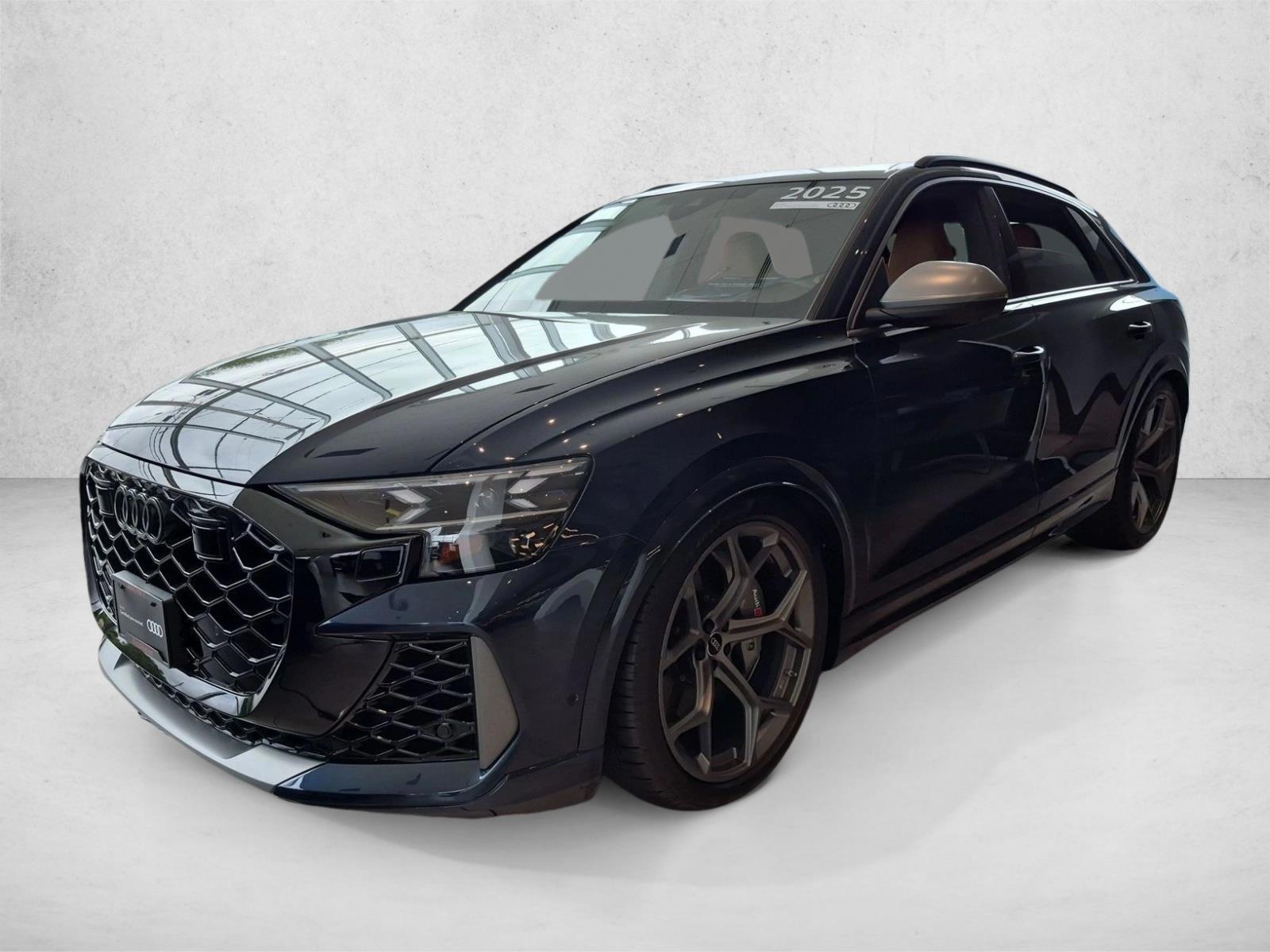 Thumbnail: 2025 Audi RS Q8 - 1