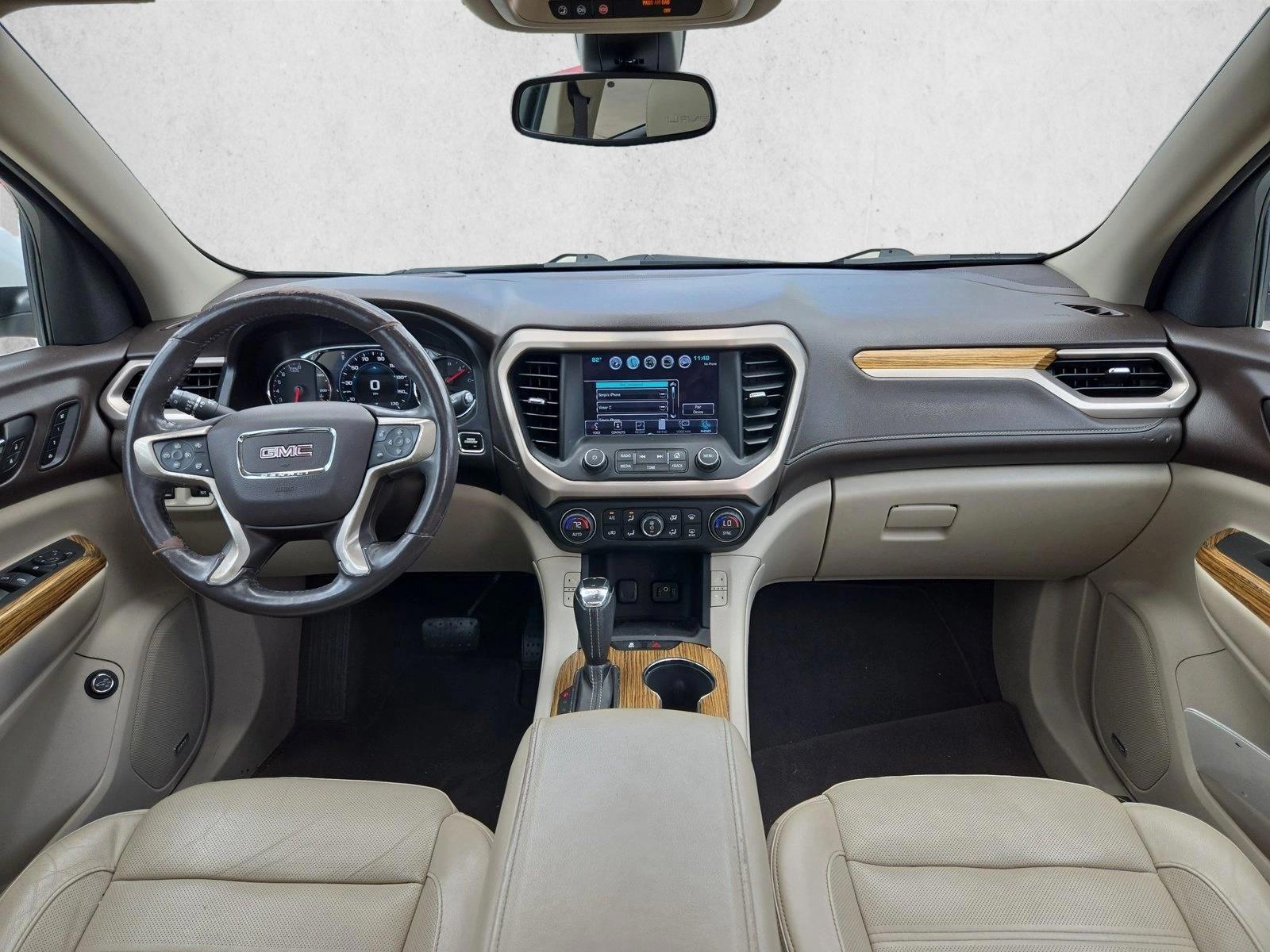 Thumbnail: 2017 GMC Acadia - 3
