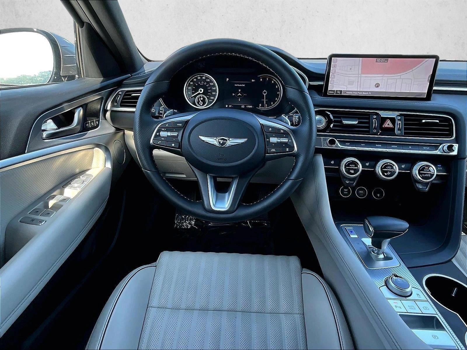 Thumbnail: 2022 Genesis G70 - 3