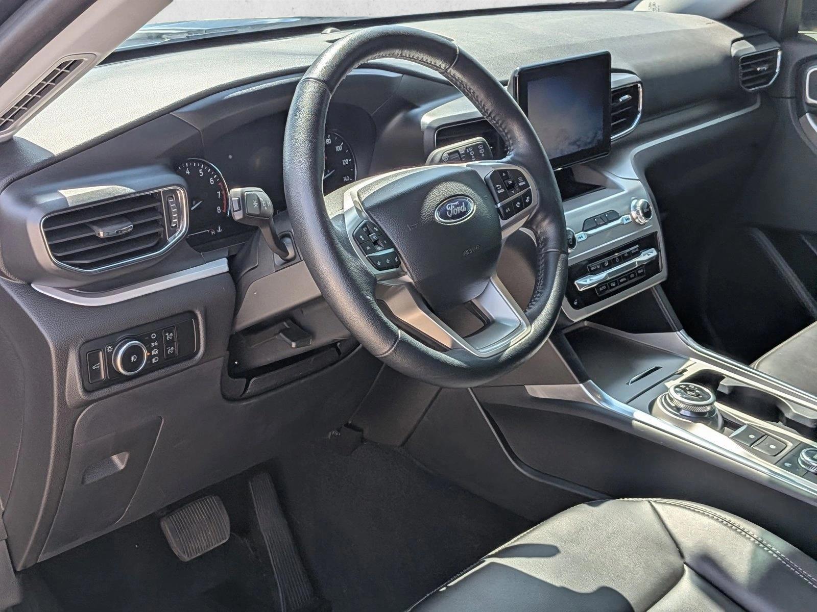 Thumbnail: 2023 Ford Explorer - 6