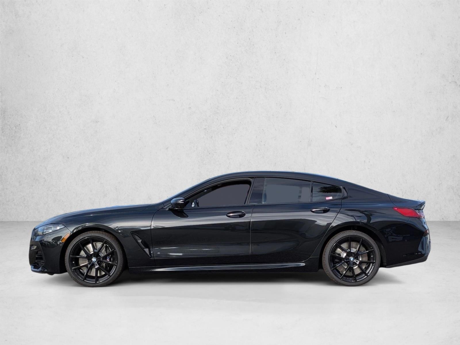 Thumbnail: 2026 BMW 8 Series - 2