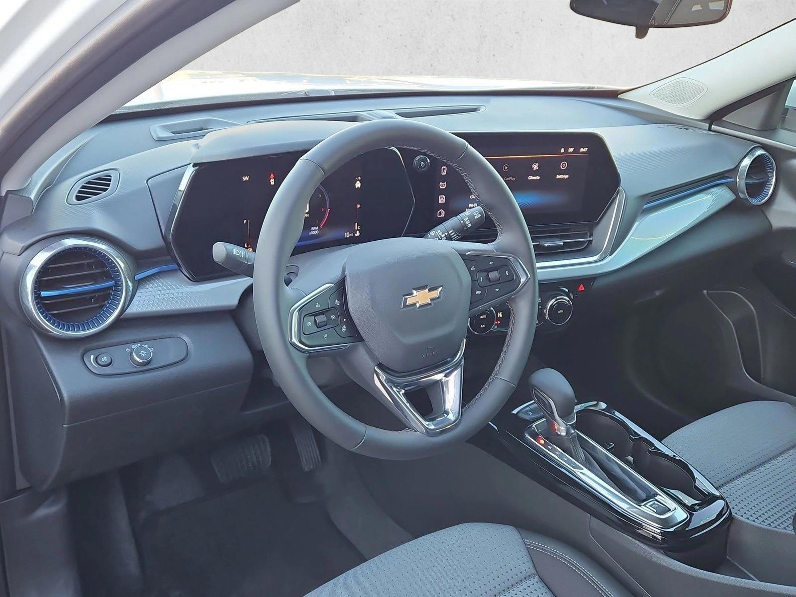 Thumbnail: 2026 Chevrolet Trax - 3