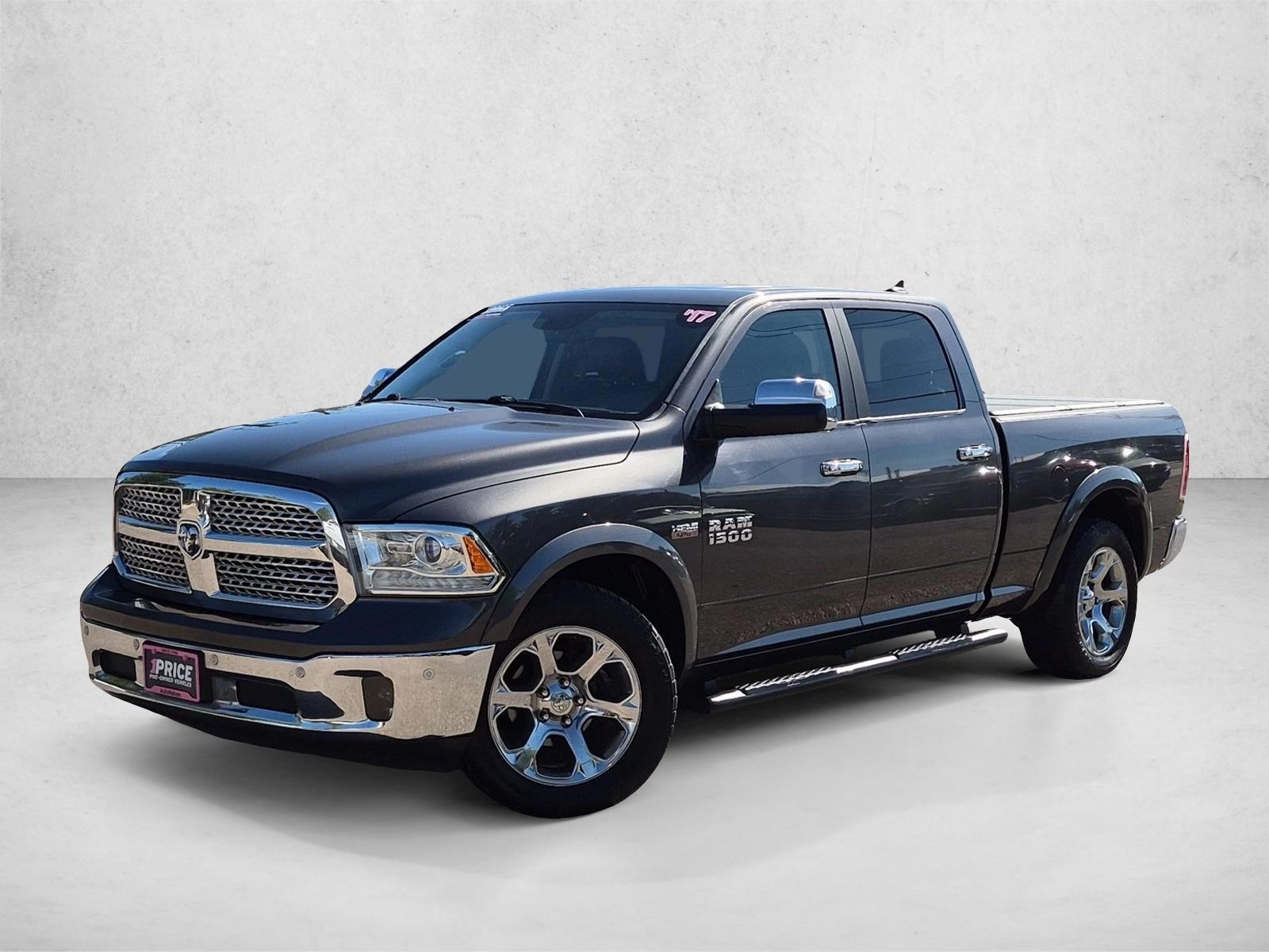 2017 RAM 1500 Pickup Laramie