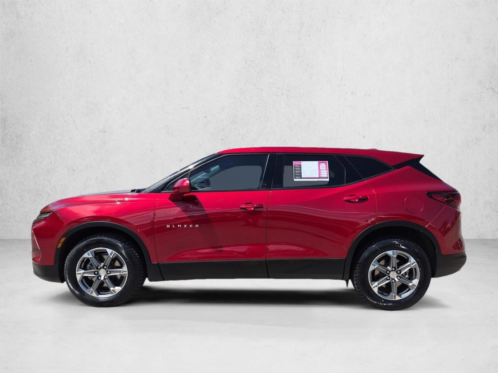 Thumbnail: 2023 Chevrolet Blazer - 2
