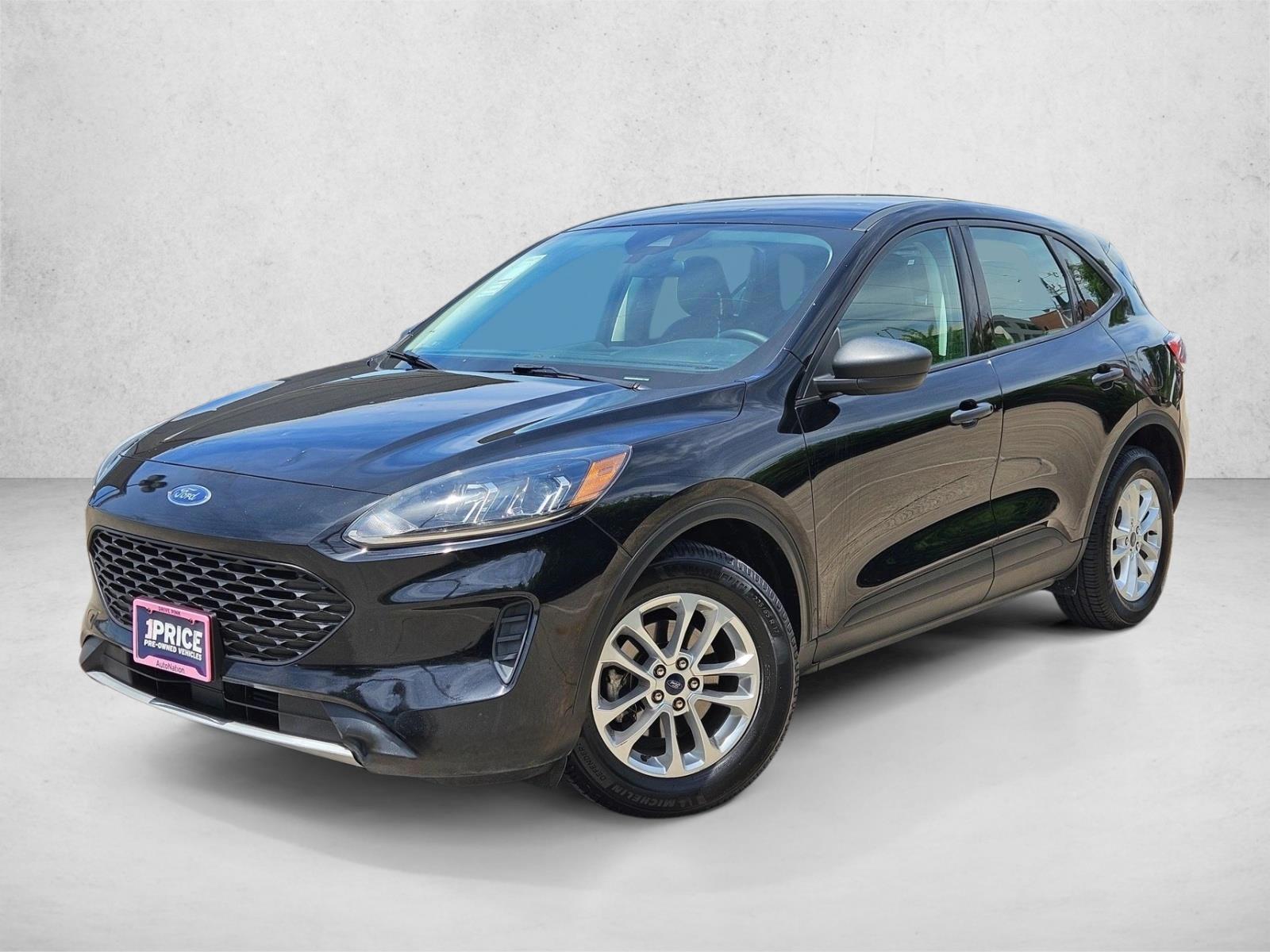 Thumbnail: 2022 Ford Escape - 1