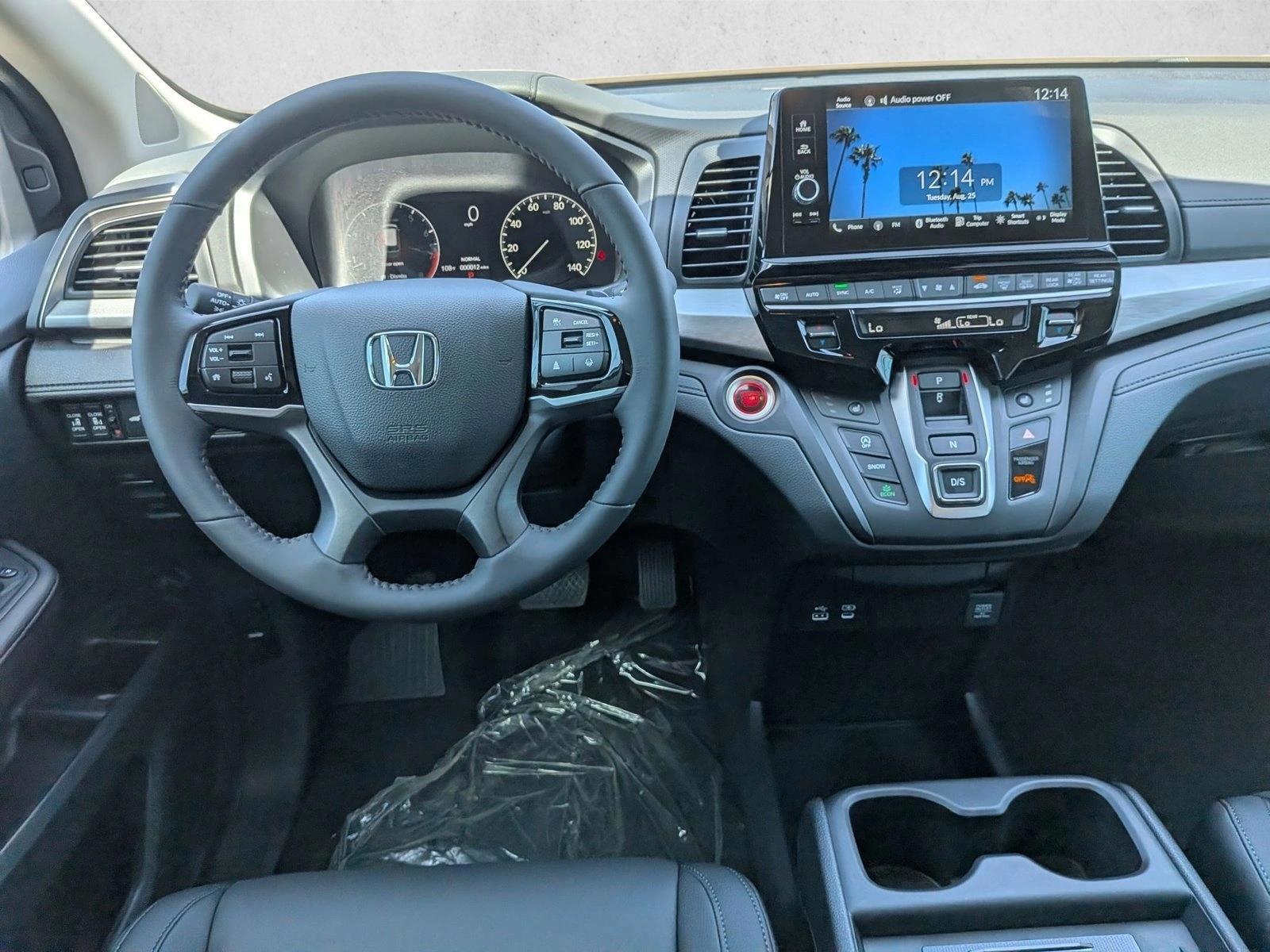 Thumbnail: 2026 Honda Odyssey - 3