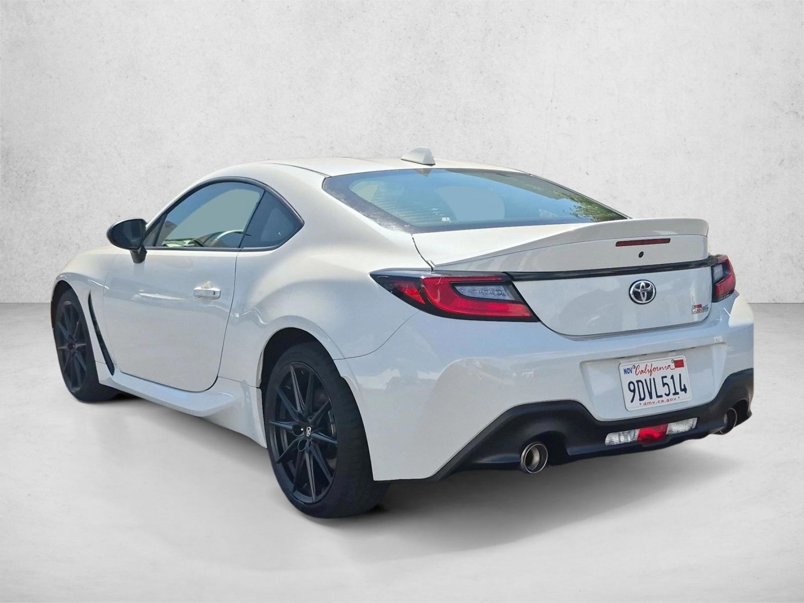2023 Toyota GR86 Premium - Photo 7