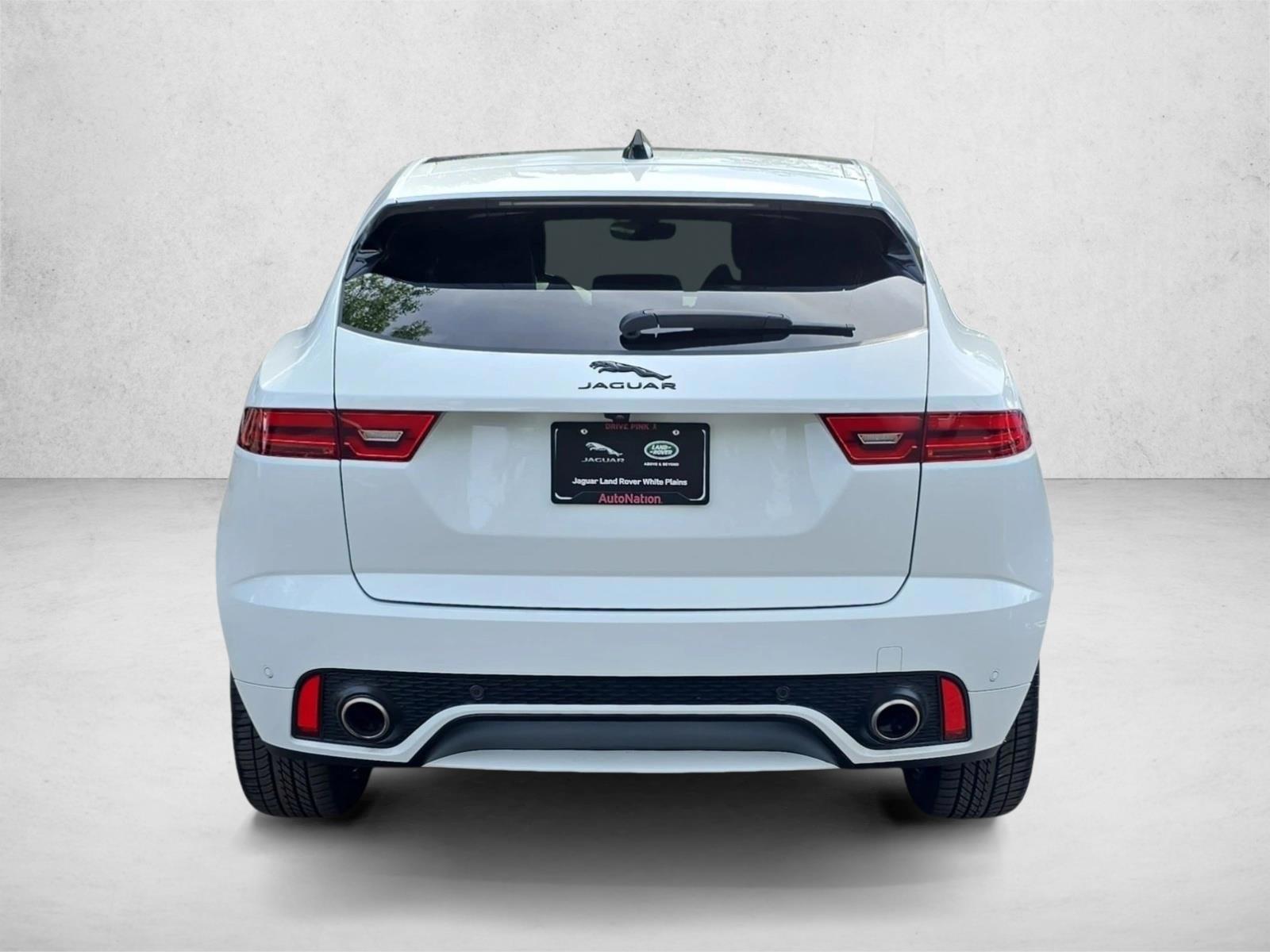 2024 Jaguar E-Pace R-DYNAMIC SE - Photo 6
