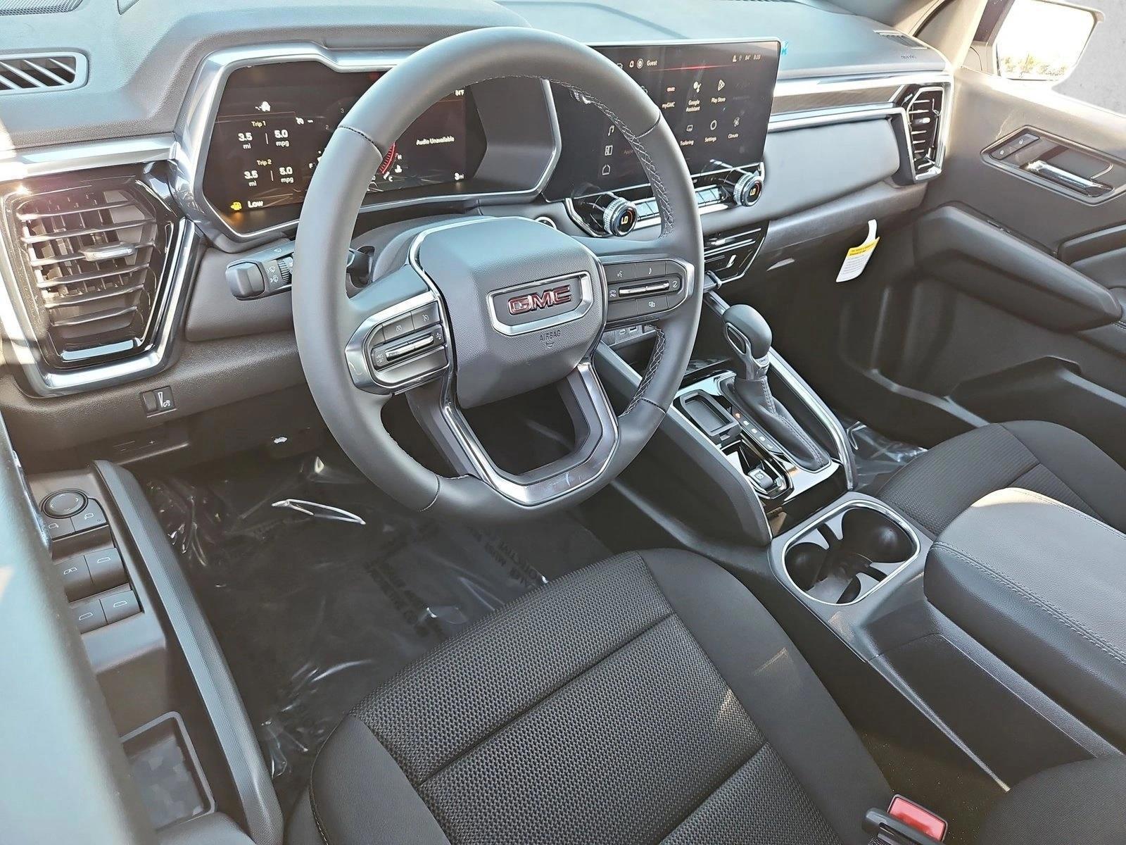 Thumbnail: 2026 GMC Canyon - 3