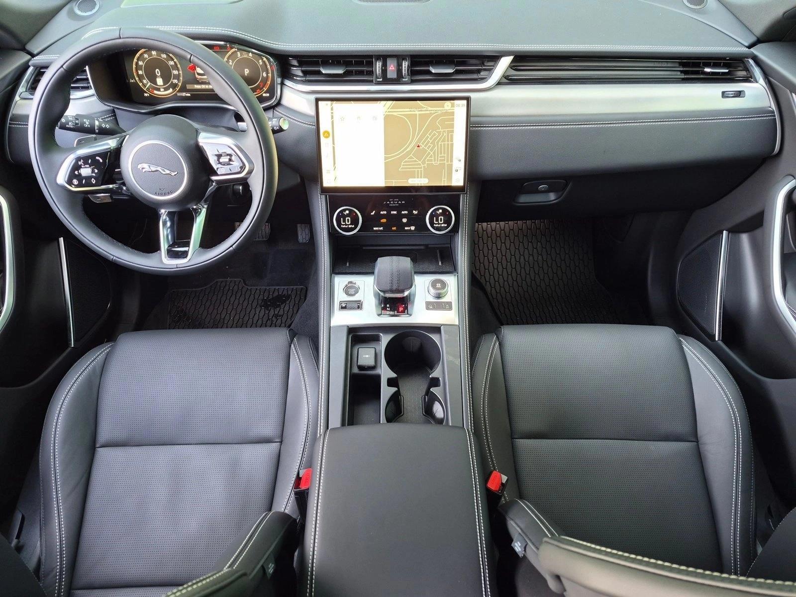 Thumbnail: 2026 Jaguar F-Pace - 4
