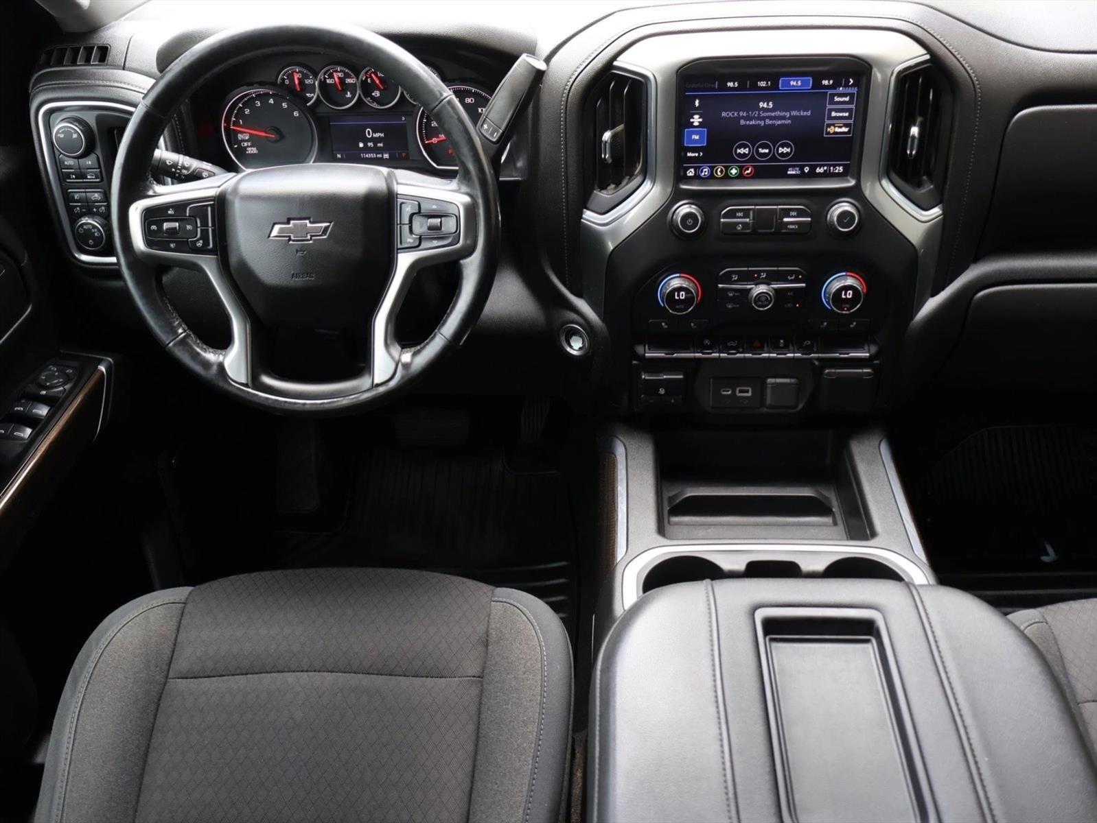 Thumbnail: 2019 Chevrolet Silverado 1500 - 4