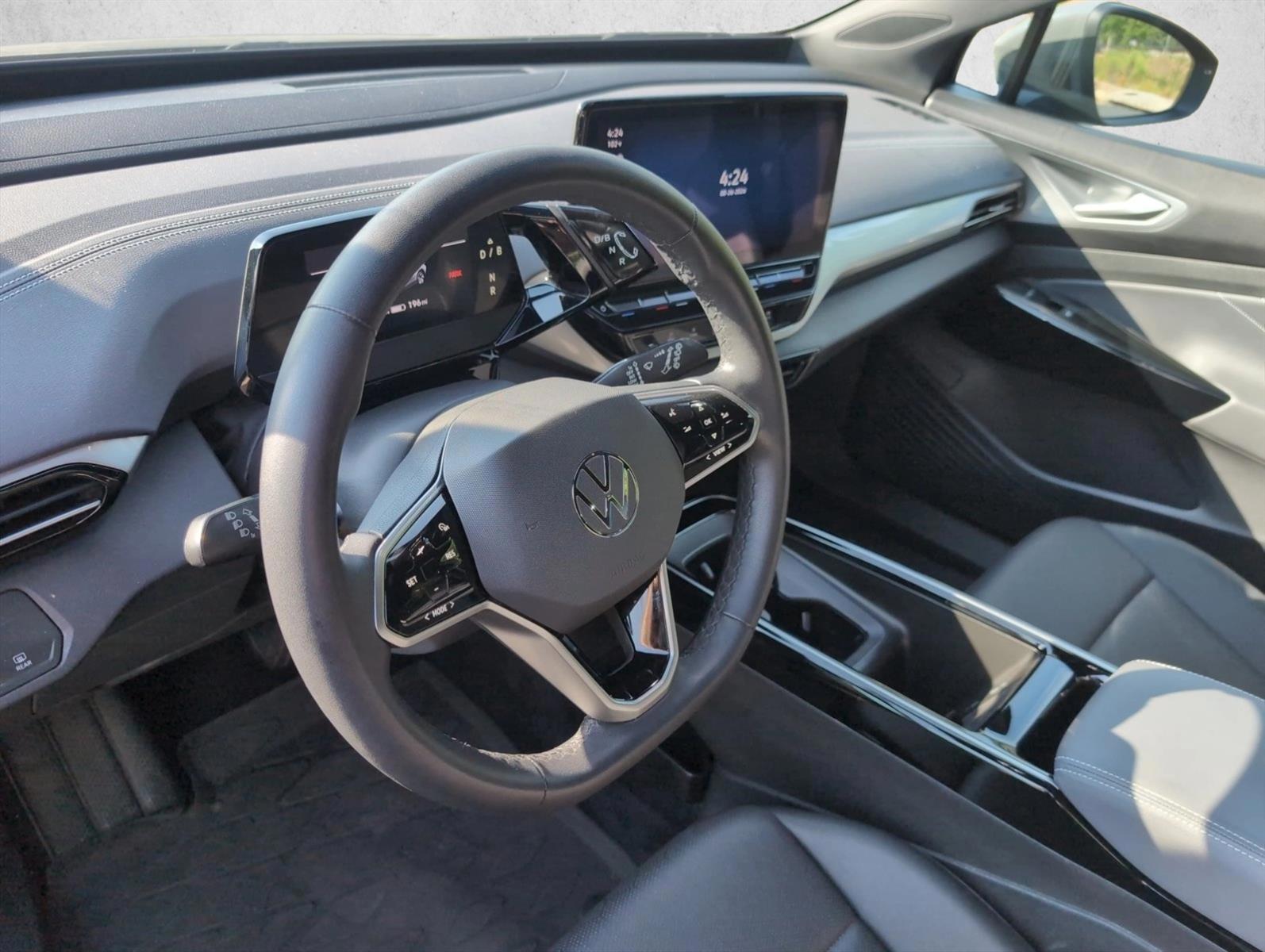 Thumbnail: 2023 Volkswagen ID.4 - 3