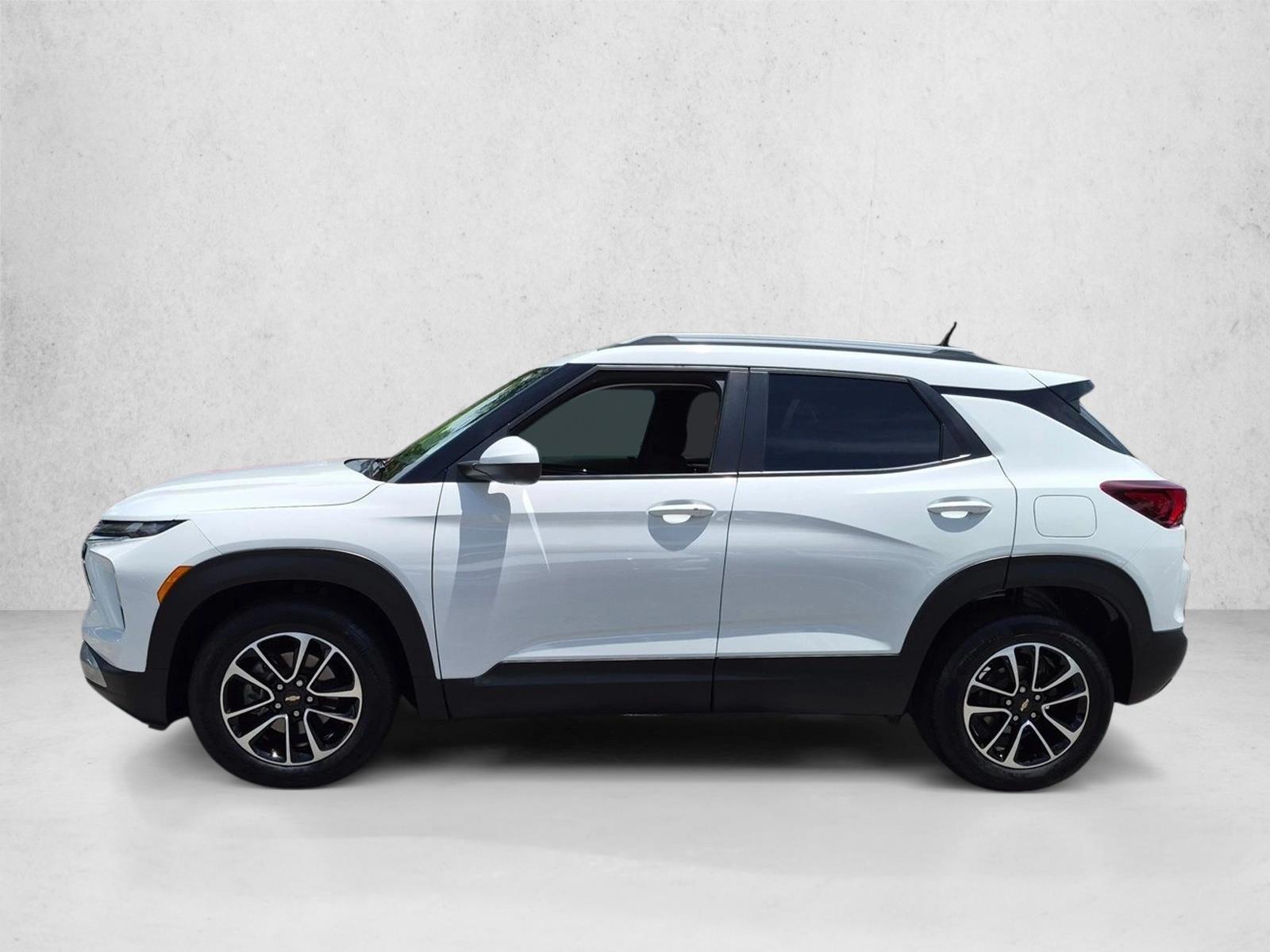 Thumbnail: 2024 Chevrolet TrailBlazer - 2