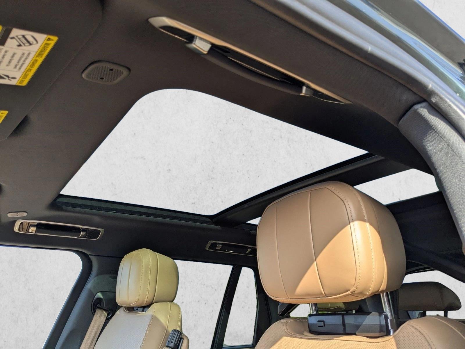 2025 Land Rover Range Rover SE - Photo 15