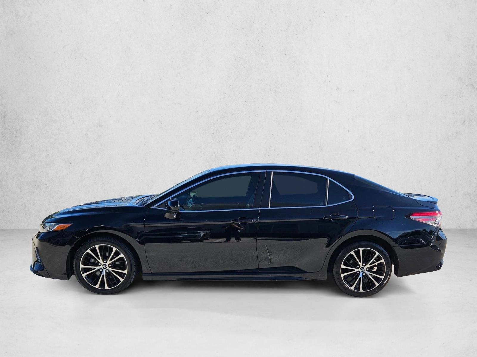 Thumbnail: 2018 Toyota Camry - 2