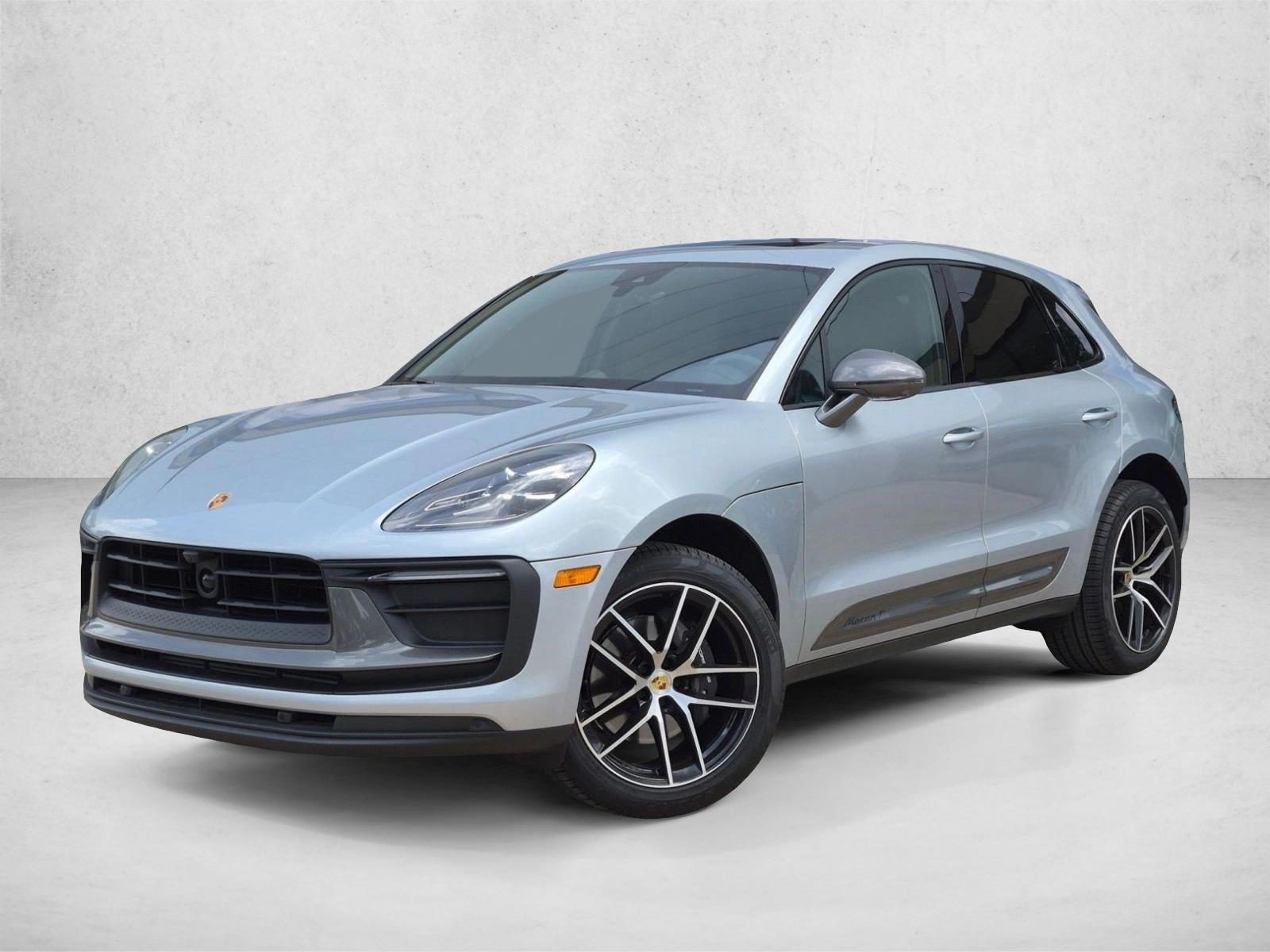 2025 Porsche Macan T's photo