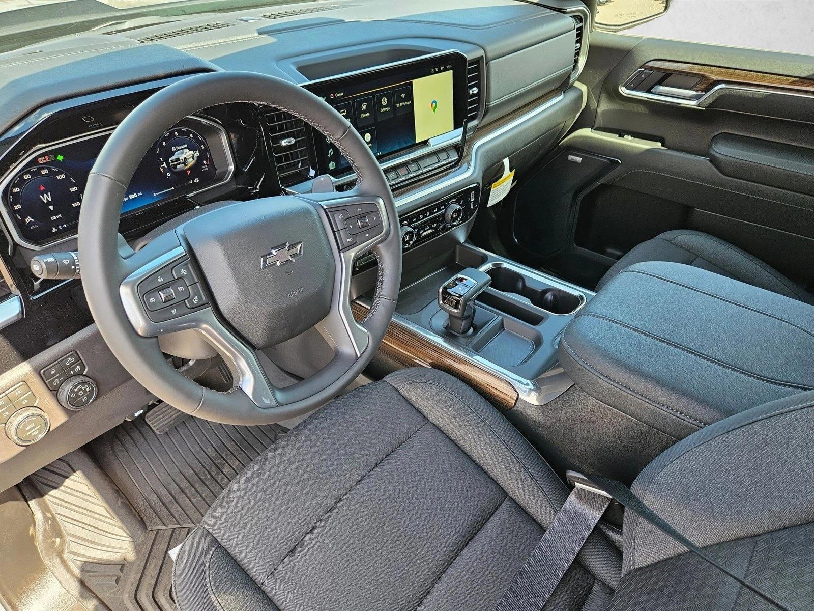 Thumbnail: 2026 Chevrolet Silverado 1500 - 3