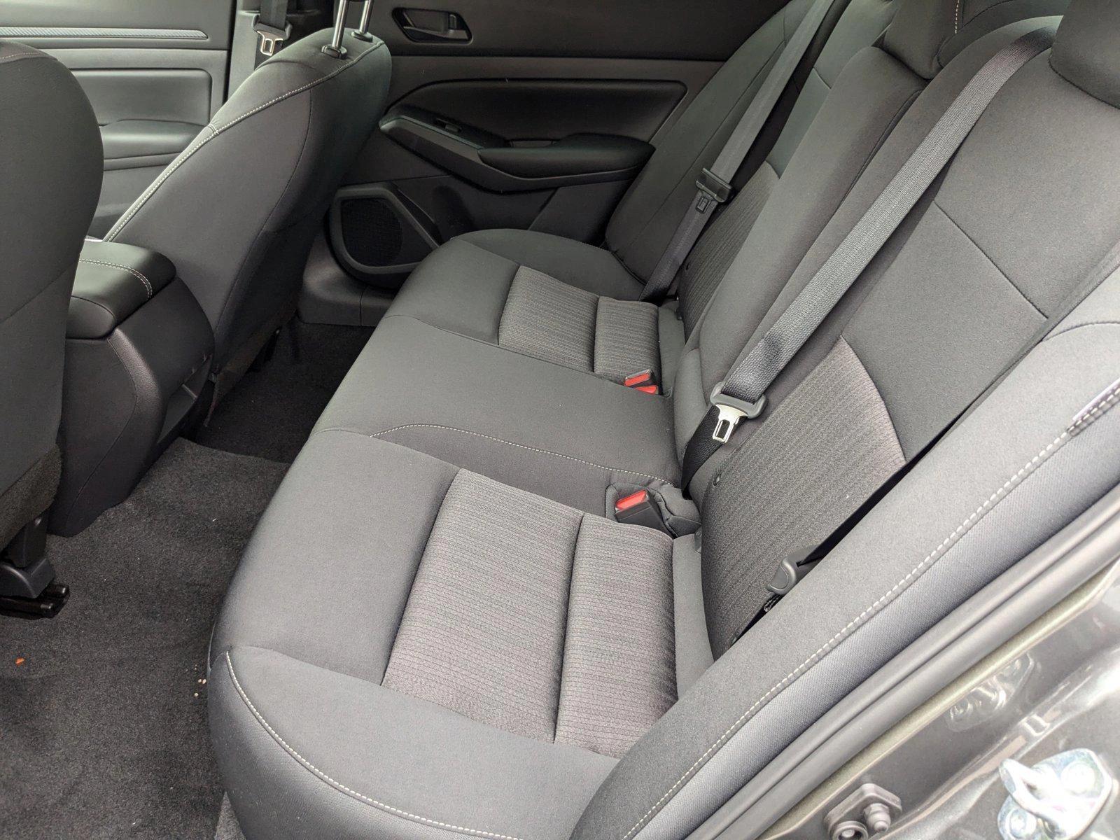 2025 Nissan Altima S - Photo 14