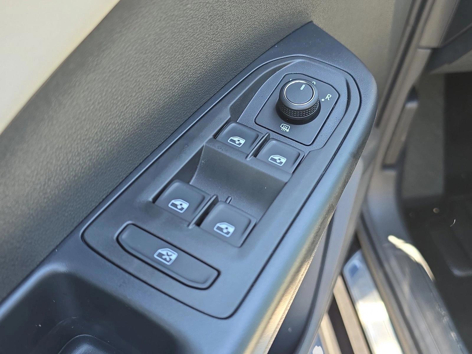 2026 Volkswagen Taos