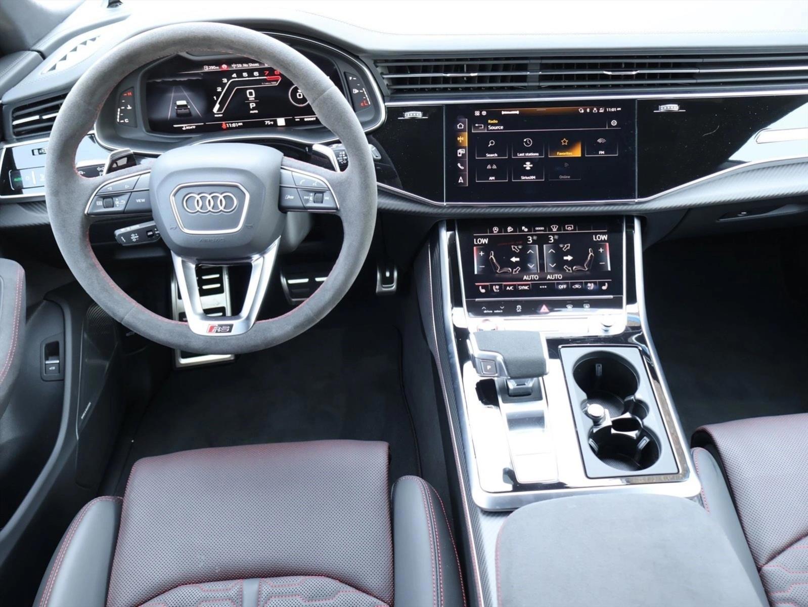 Thumbnail: 2025 Audi RS Q8 - 4