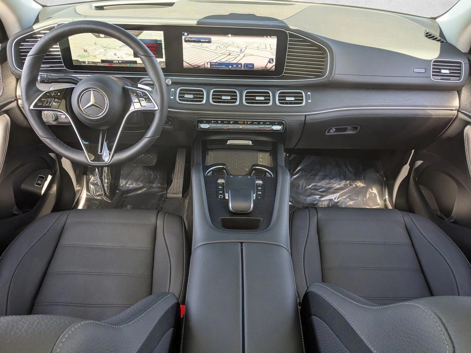 Thumbnail: 2025 Mercedes-Benz GLE - 3