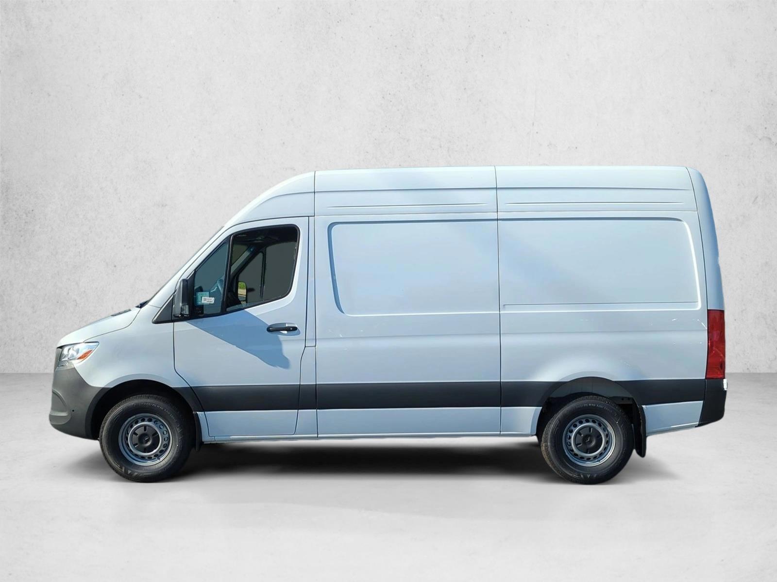 Thumbnail: 2026 Mercedes-Benz Sprinter - 2