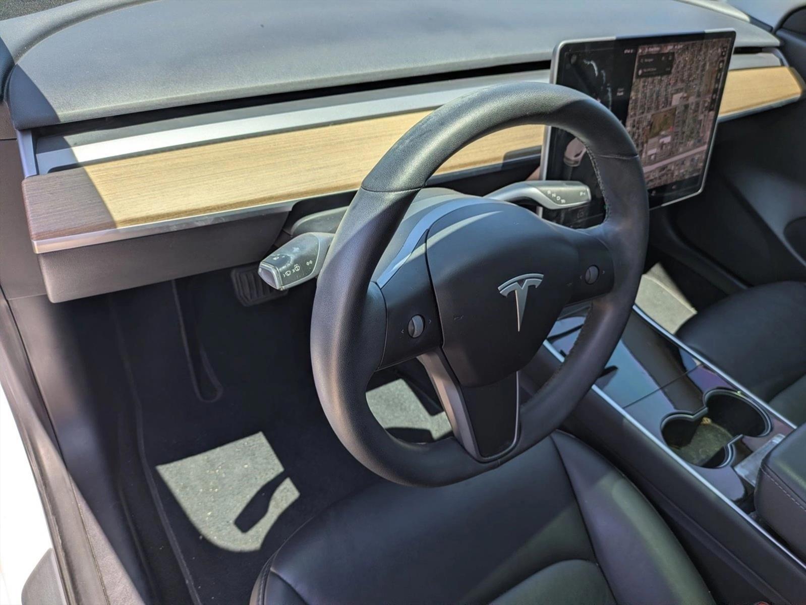 Thumbnail: 2020 Tesla Model 3 - 3