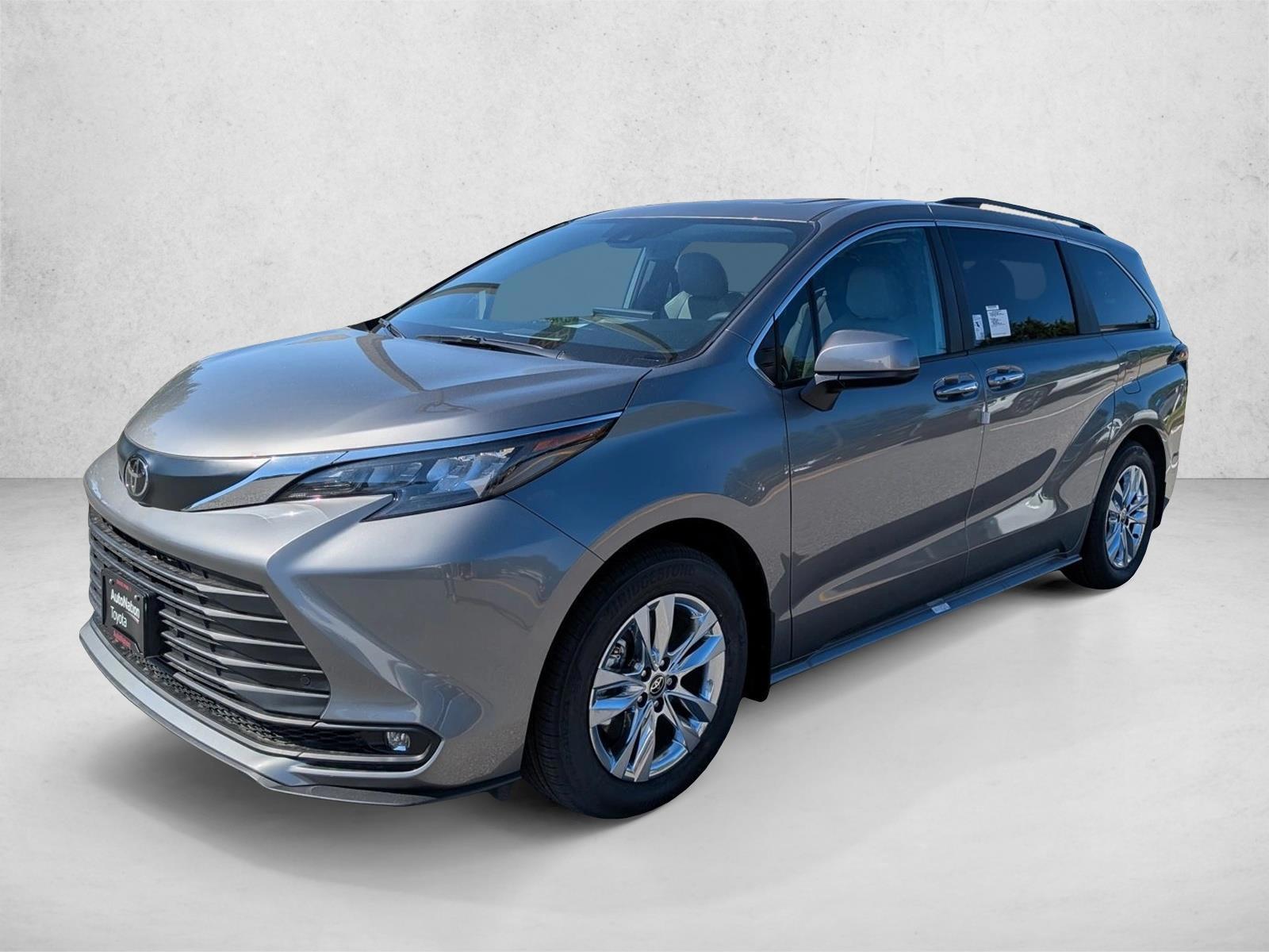 Thumbnail: 2026 Toyota Sienna - 1