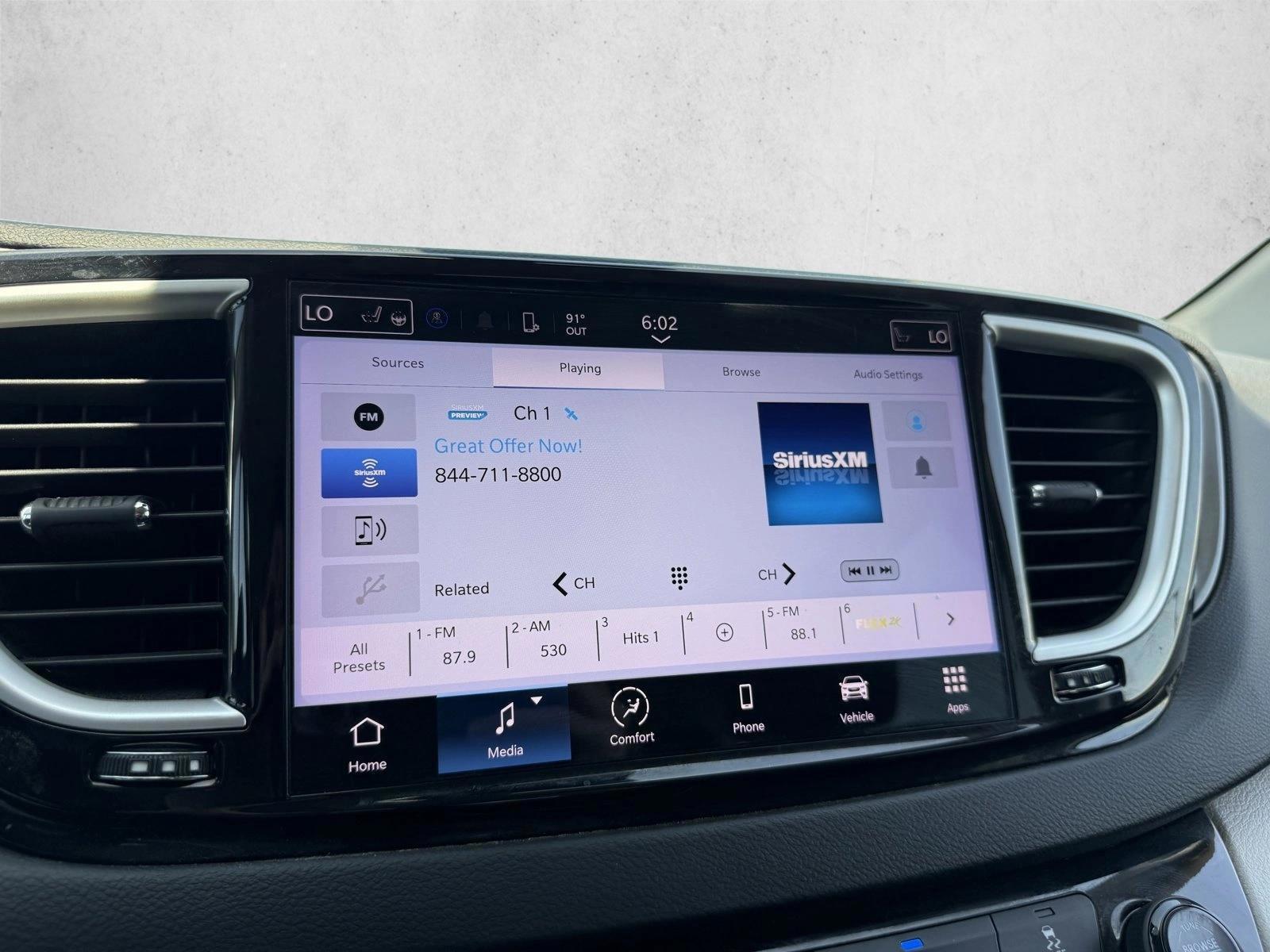 2022 Chrysler Pacifica Touring L - Photo 19