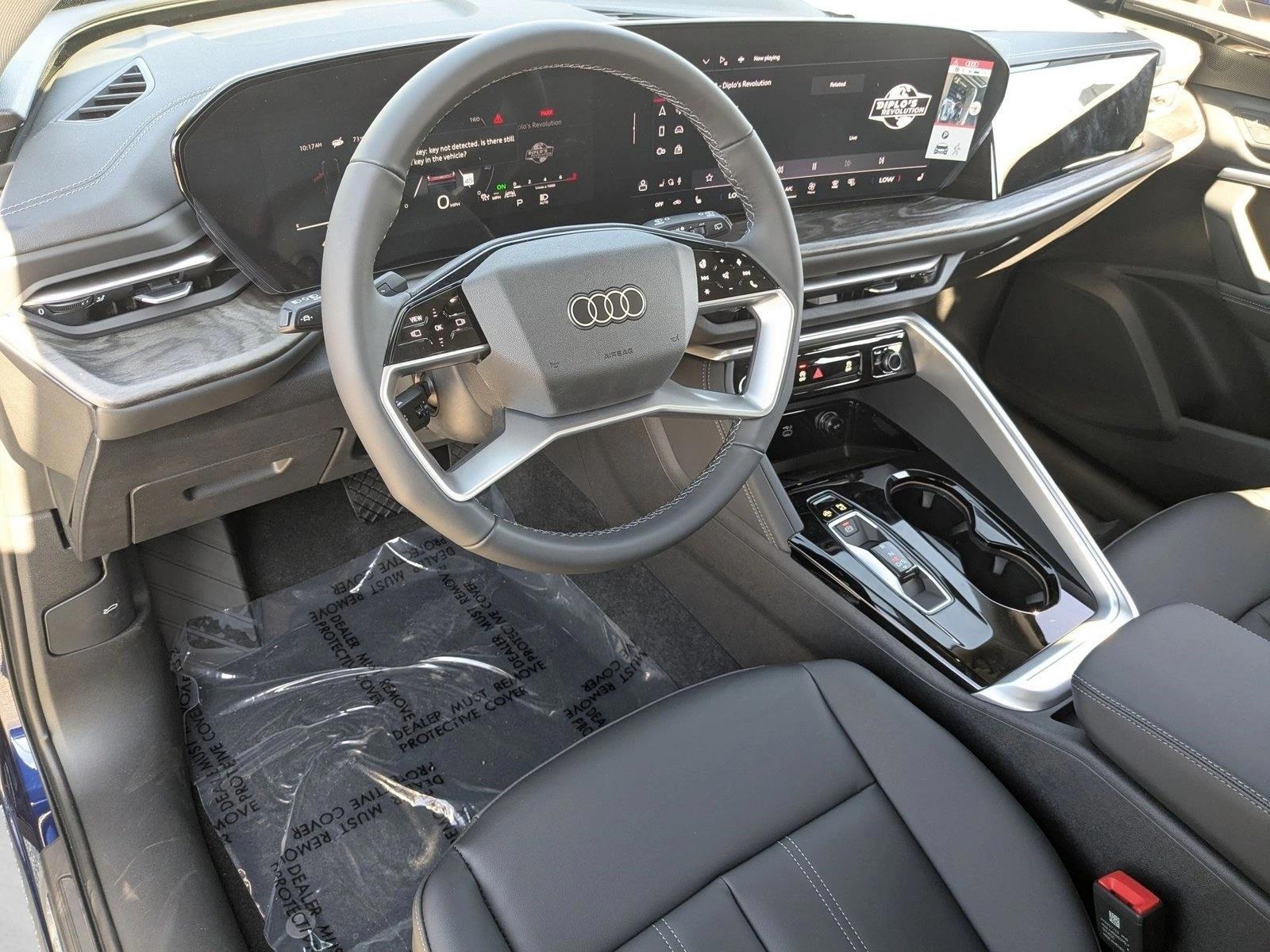 Thumbnail: 2025 Audi Q5 - 3