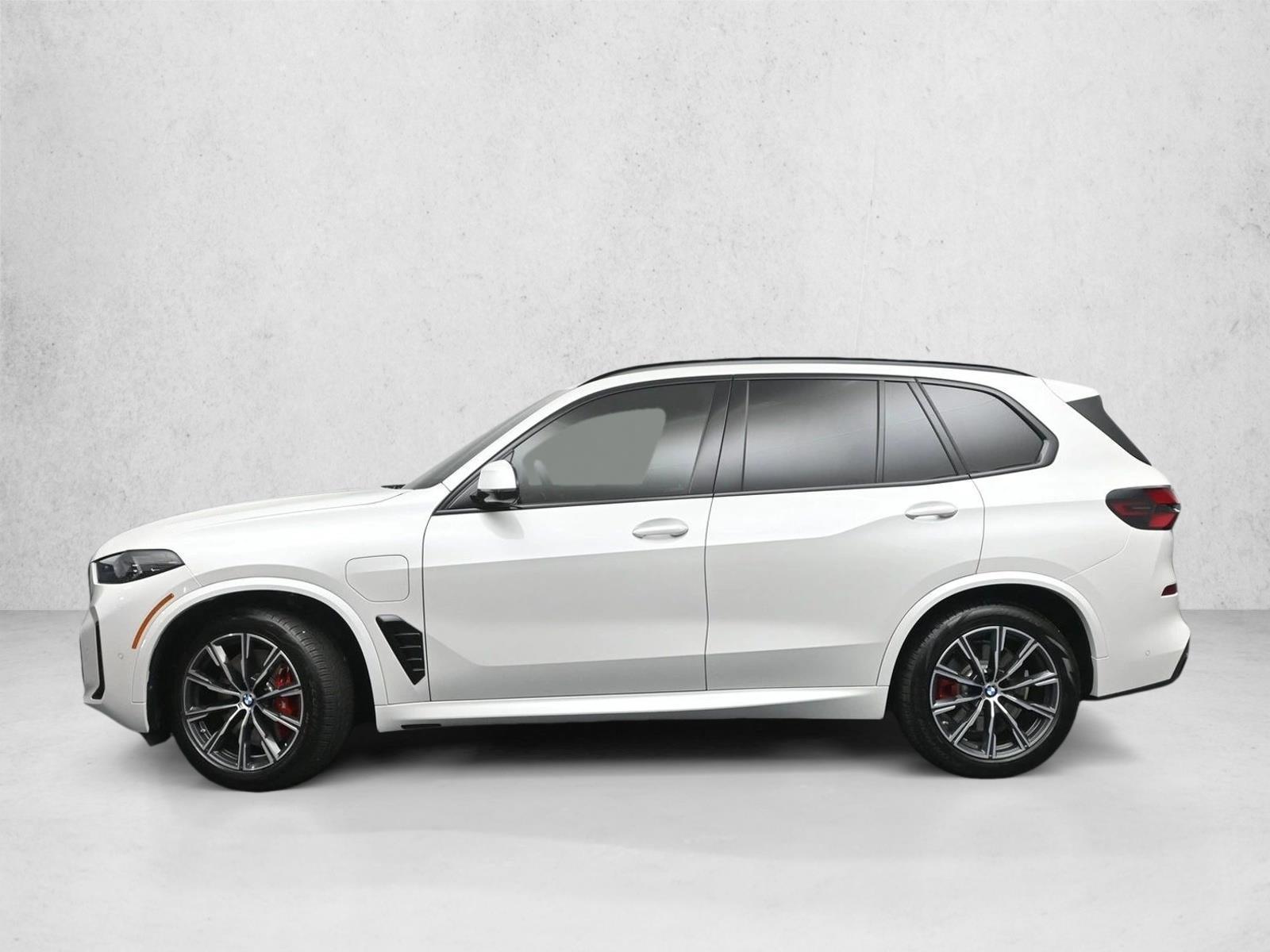 Thumbnail: 2026 BMW X5 - 2