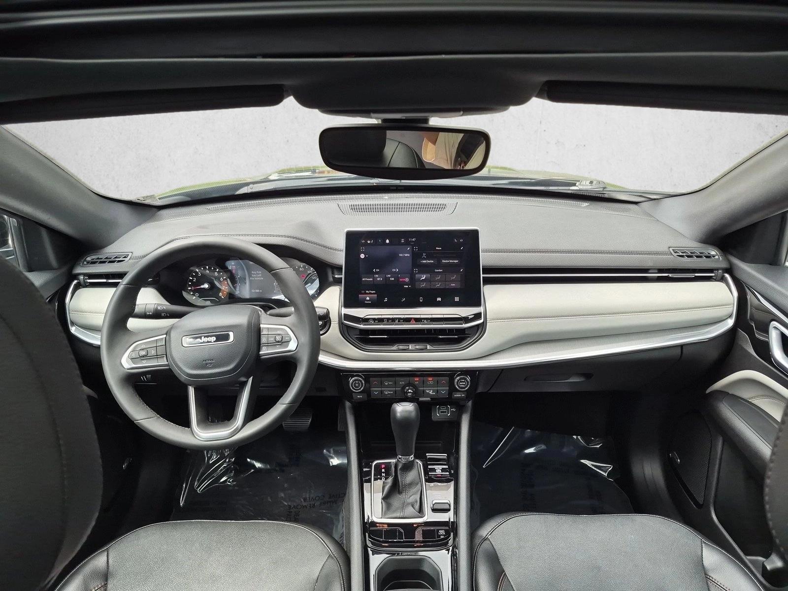 Thumbnail: 2023 Jeep Compass - 4