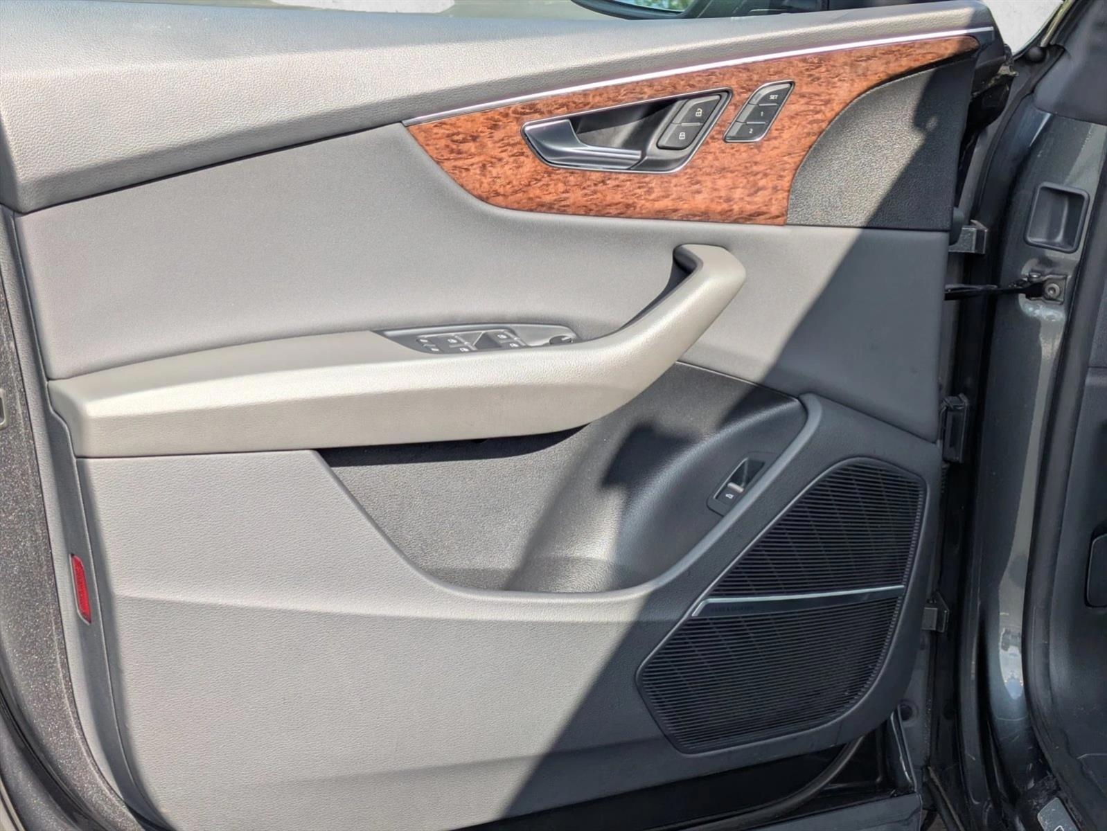 2020 Audi Q8 Premium Plus - Photo 19