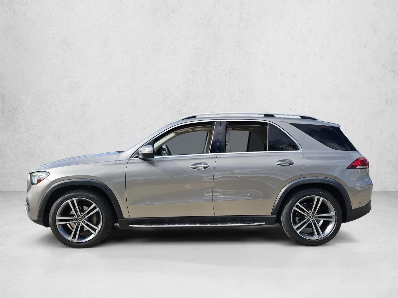 Thumbnail: 2020 Mercedes-Benz GLE - 2