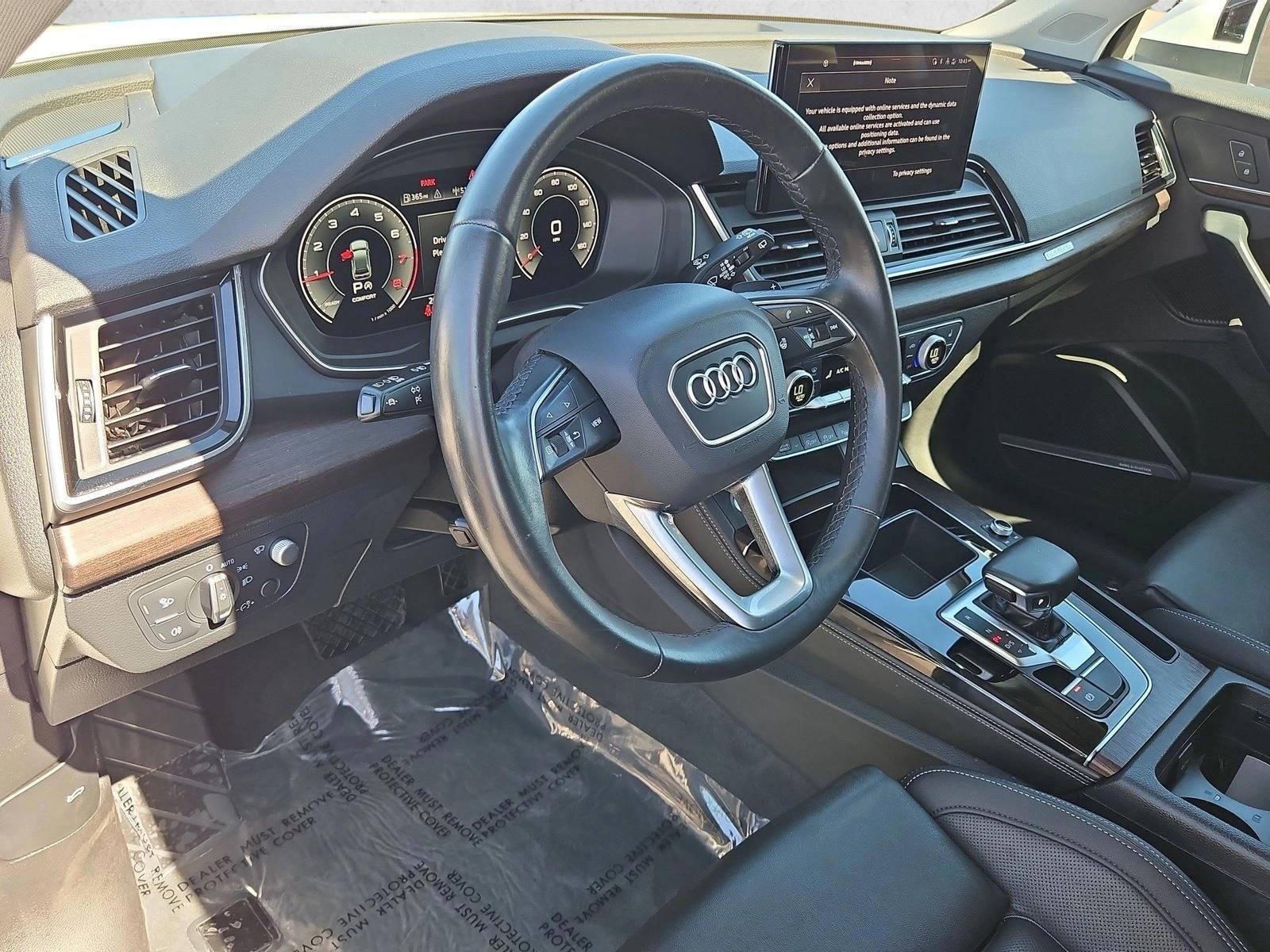 Thumbnail: 2023 Audi Q5 - 3