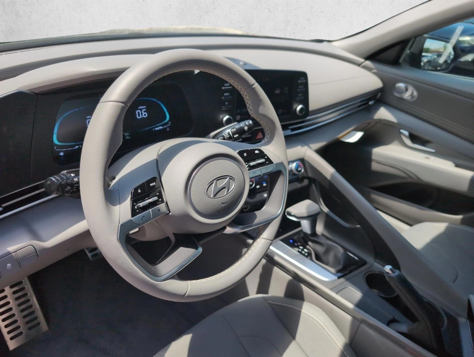 Thumbnail: 2026 Hyundai Elantra - 3