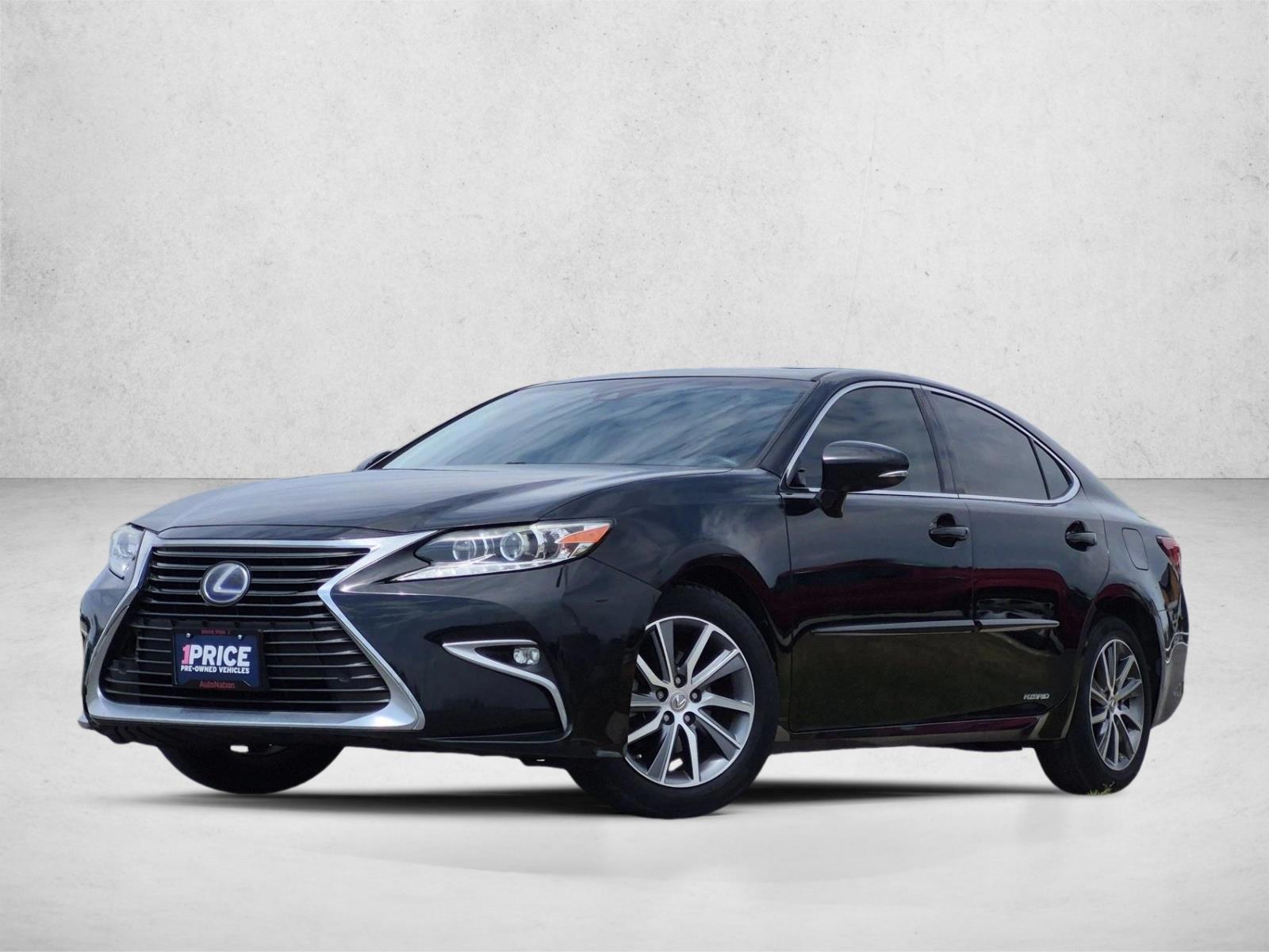 2016 Lexus ES