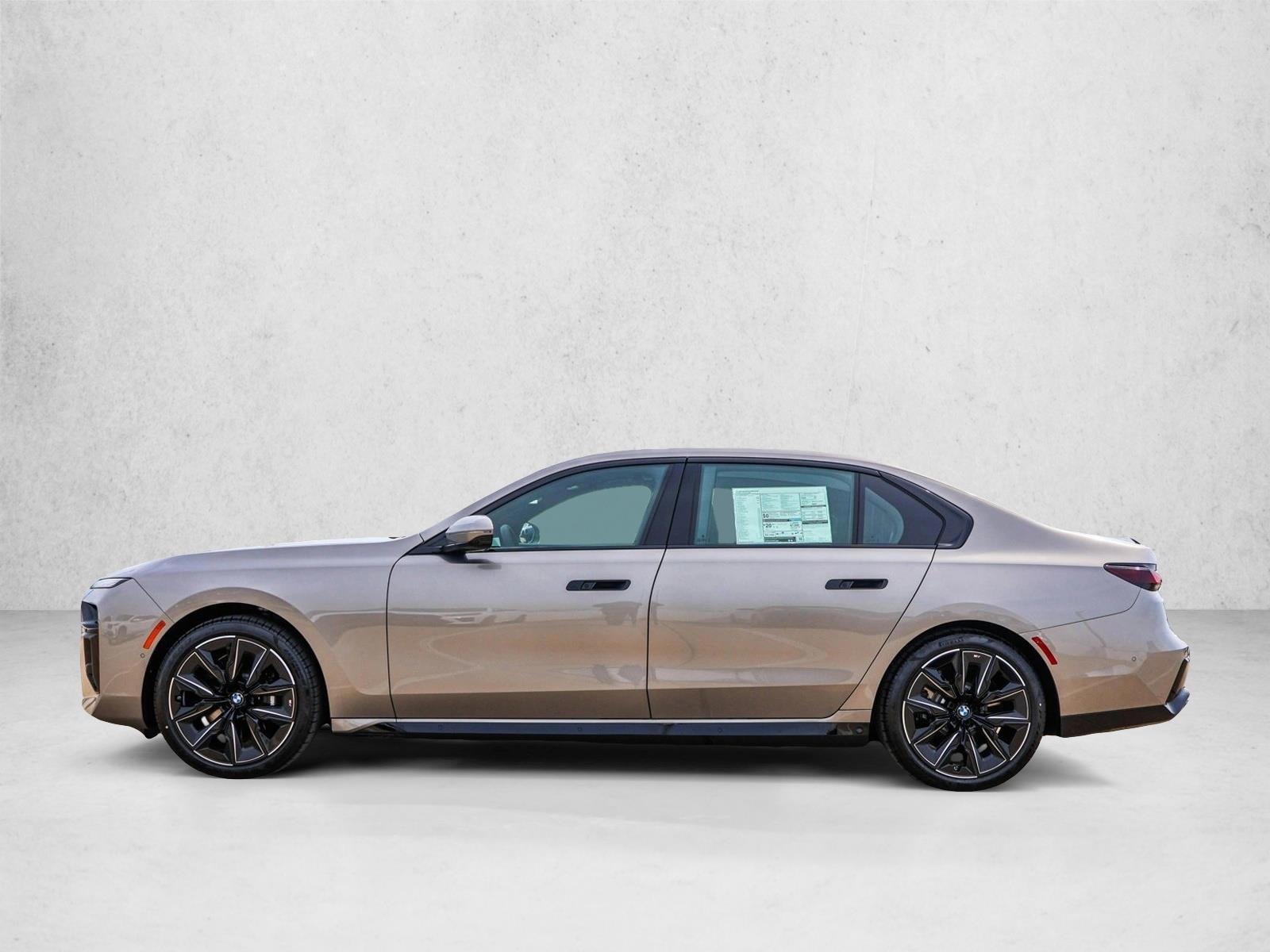 Thumbnail: 2026 BMW 7 Series - 2