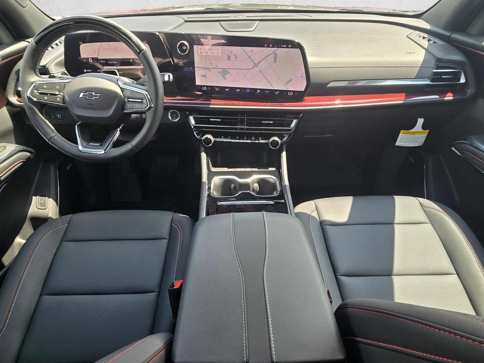 Thumbnail: 2026 Chevrolet Traverse - 4
