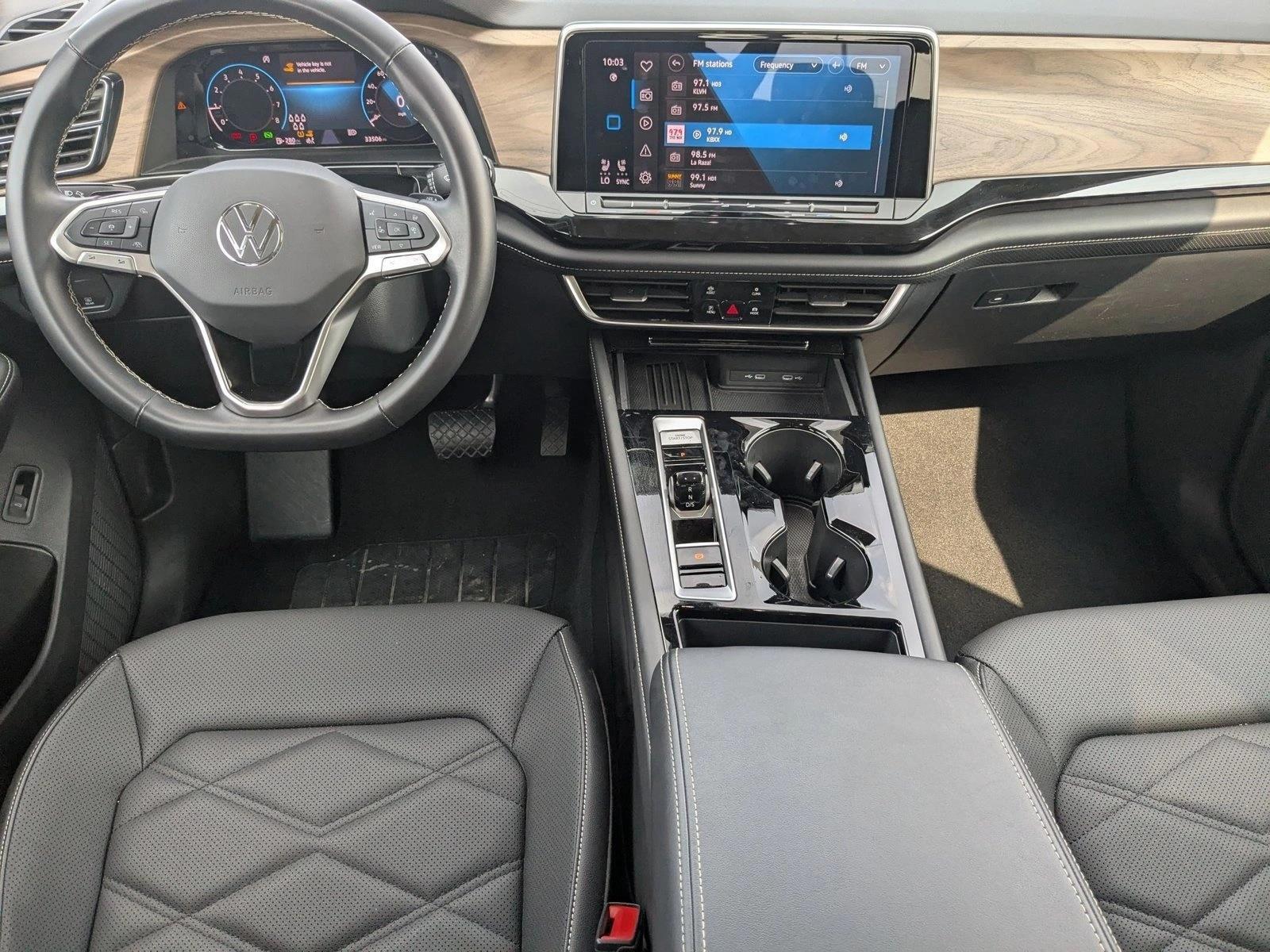 Thumbnail: 2025 Volkswagen Atlas - 3