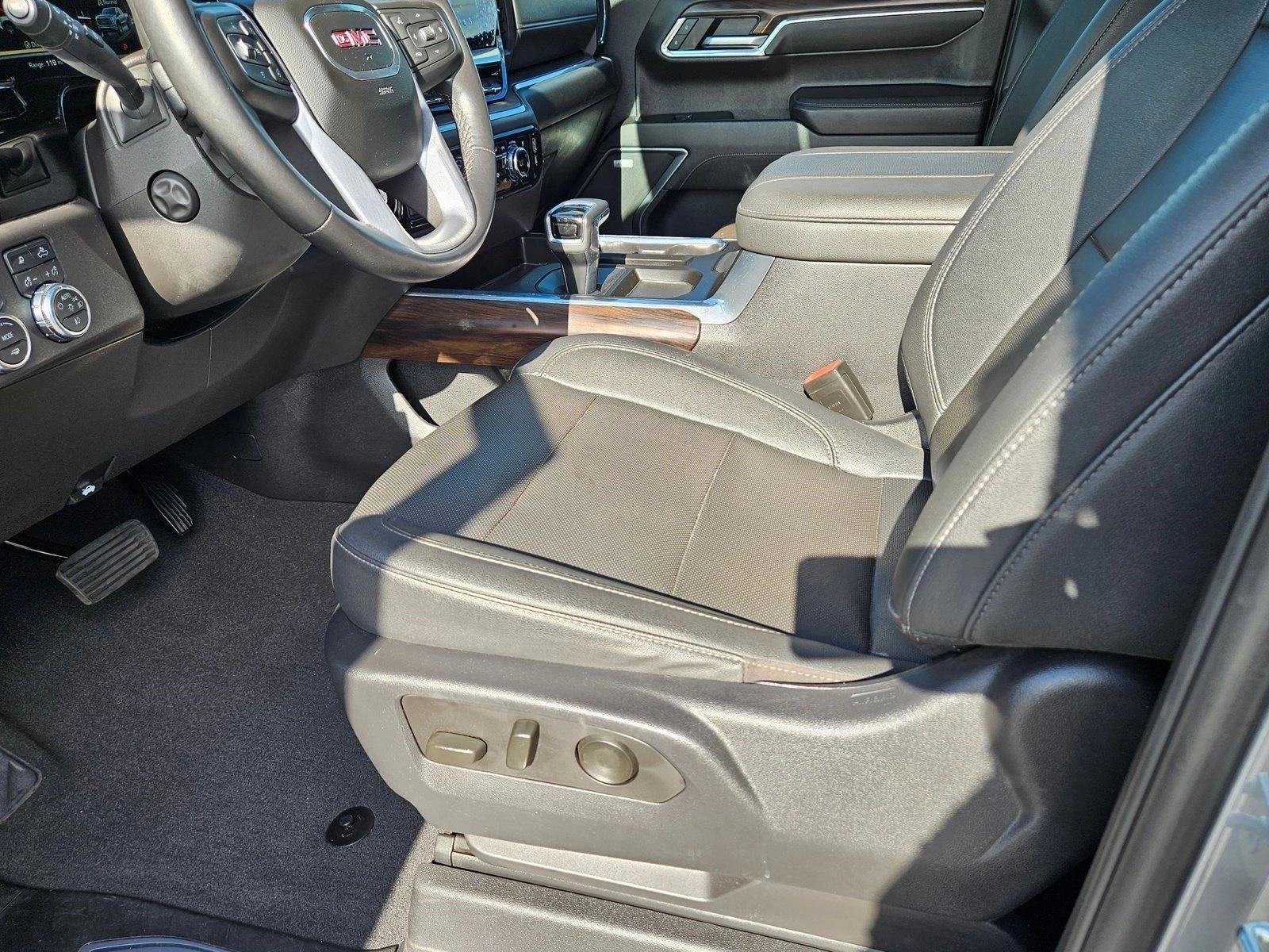 Thumbnail: 2023 GMC Sierra 1500 - 5