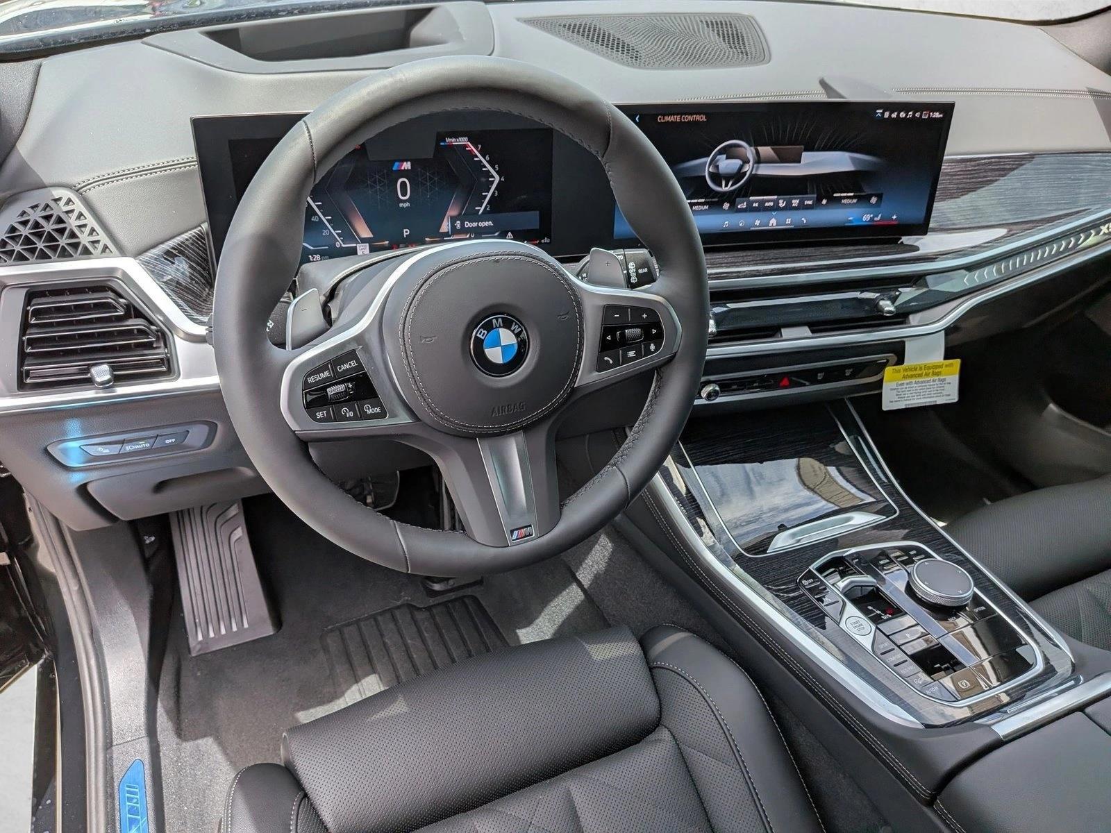 Thumbnail: 2026 BMW X5 - 3