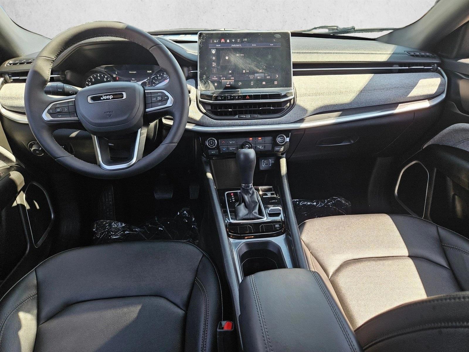 Thumbnail: 2024 Jeep Compass - 4